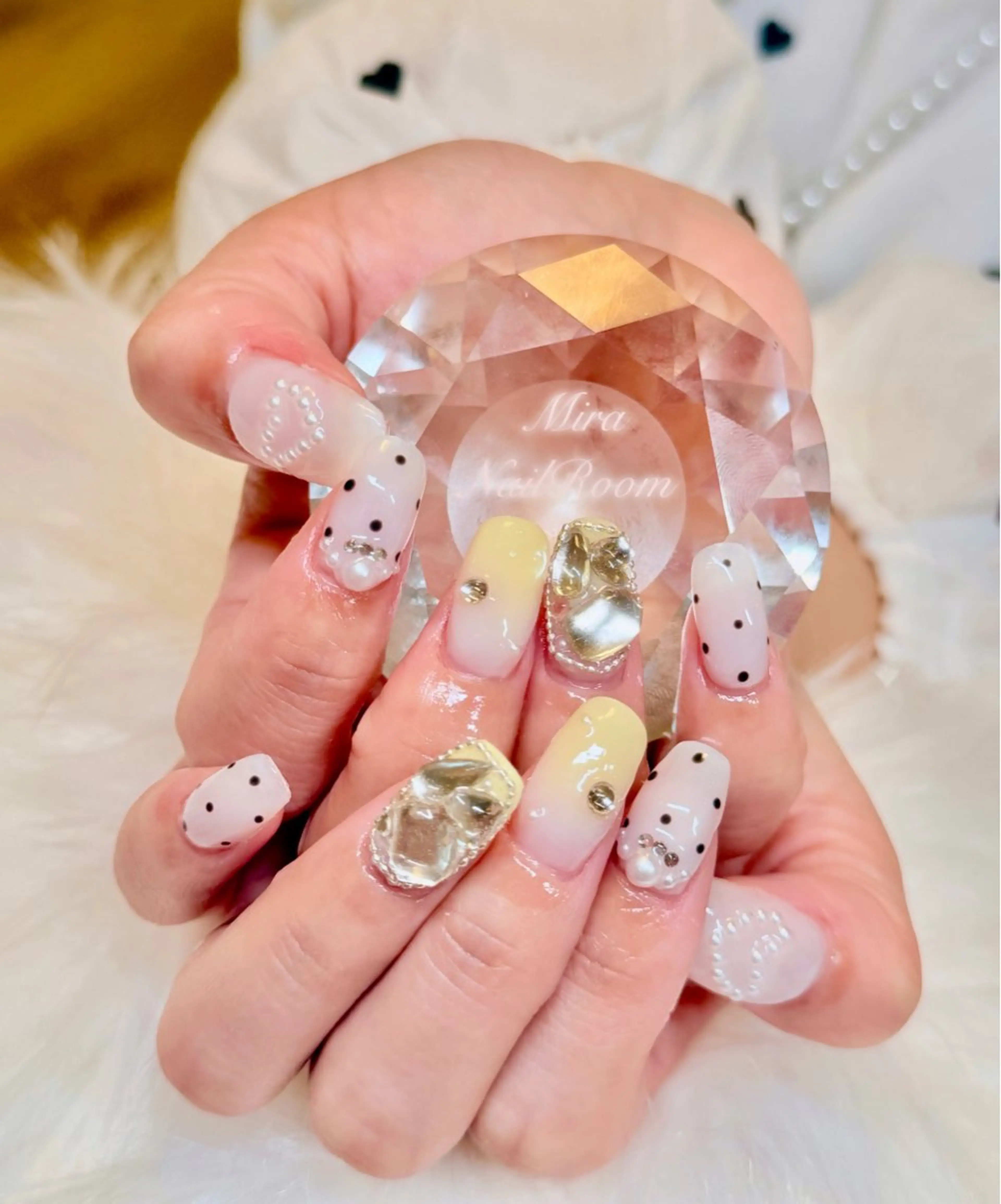 ネイル MIRA NAILROOM SALON所属・MIRA NAILROOMのネイルデザイン