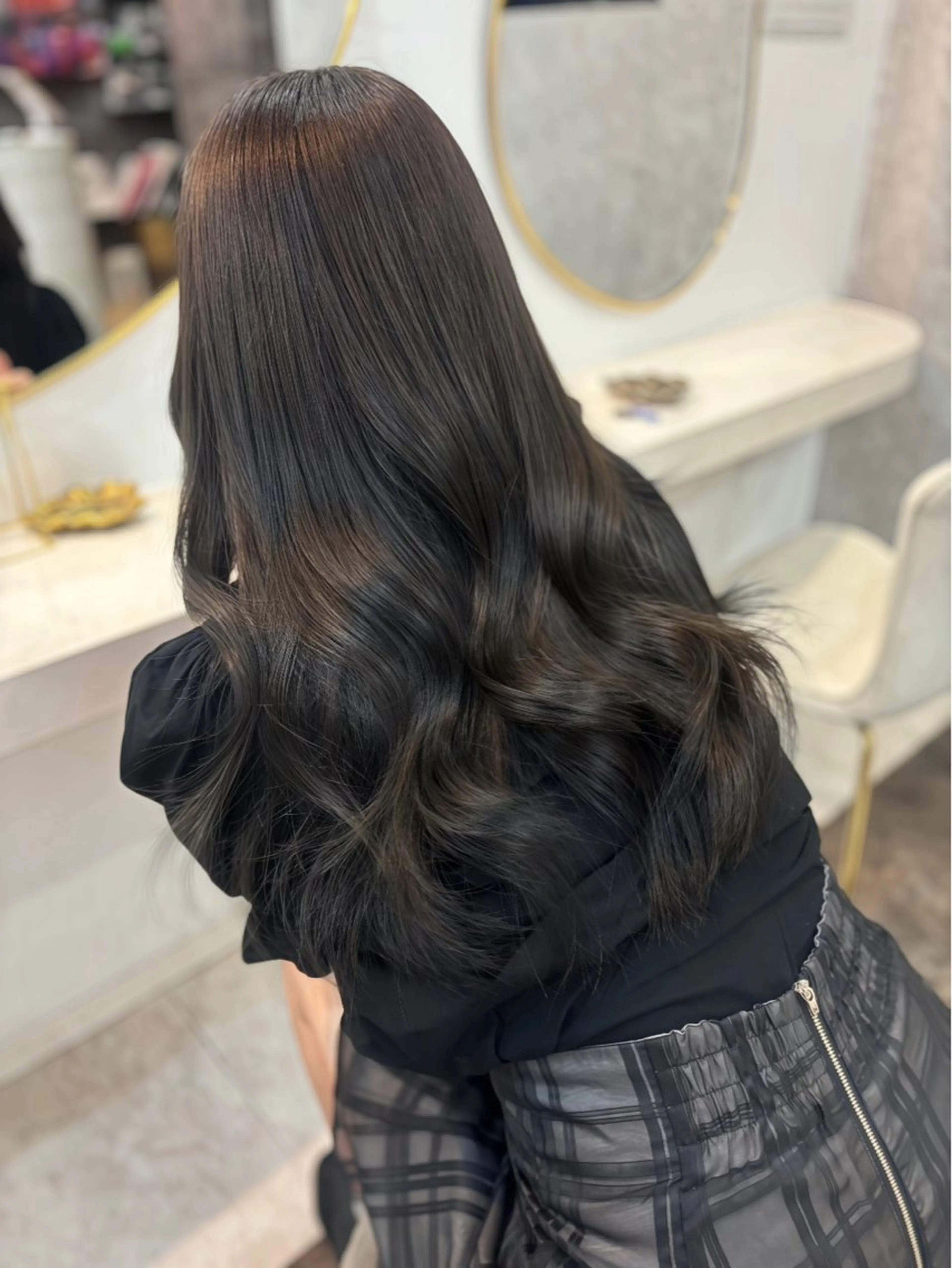 ロング カラー ヘアカラー トリートメント せいと/ウルフ/ ハイトーン/艶髪のヘアスタイル