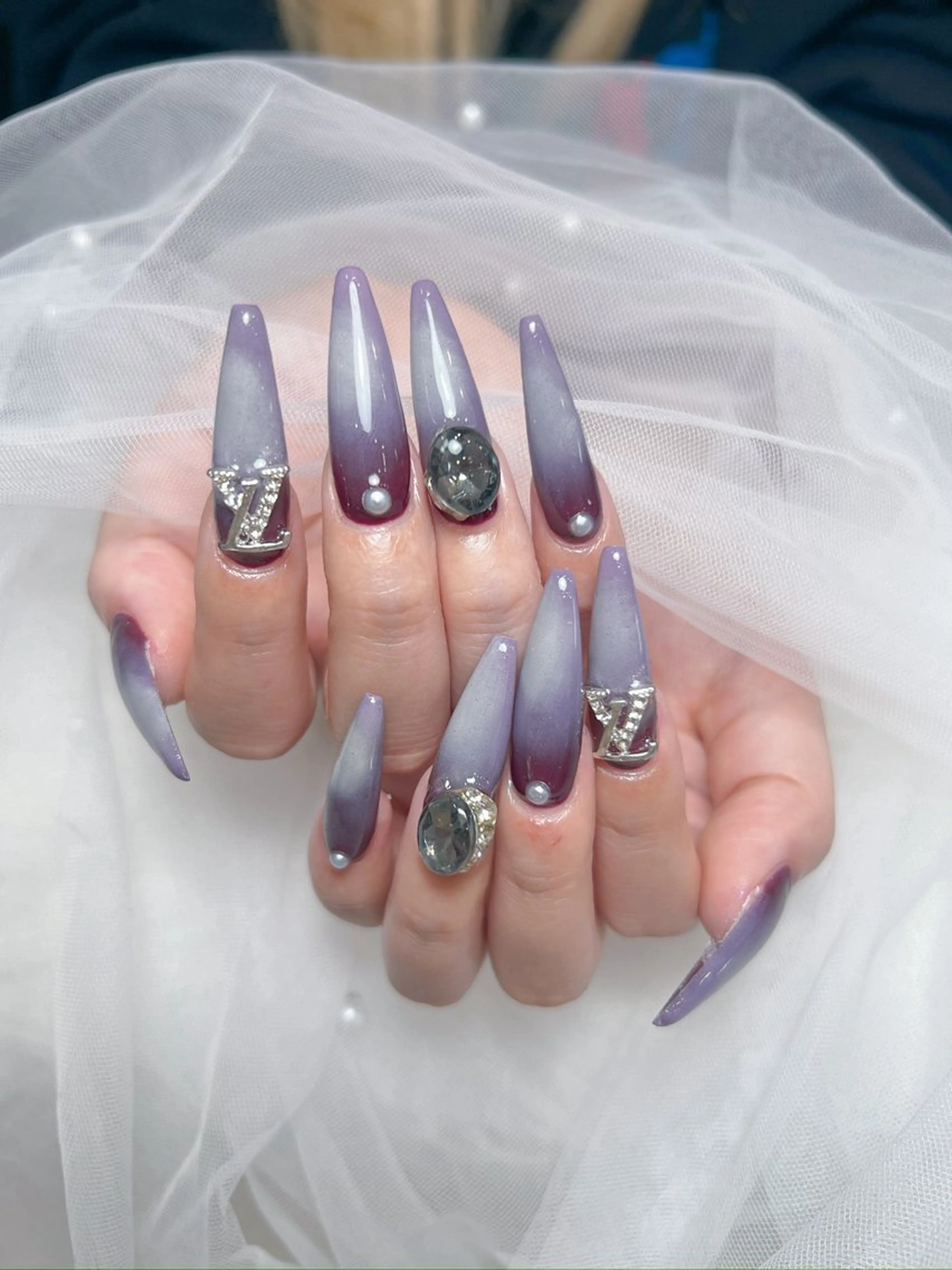 ネイル アートネイル オーロラネイル チークネイル 長さ出し フットネイル Miya_nail所属・Miya _nailのネイルデザイン