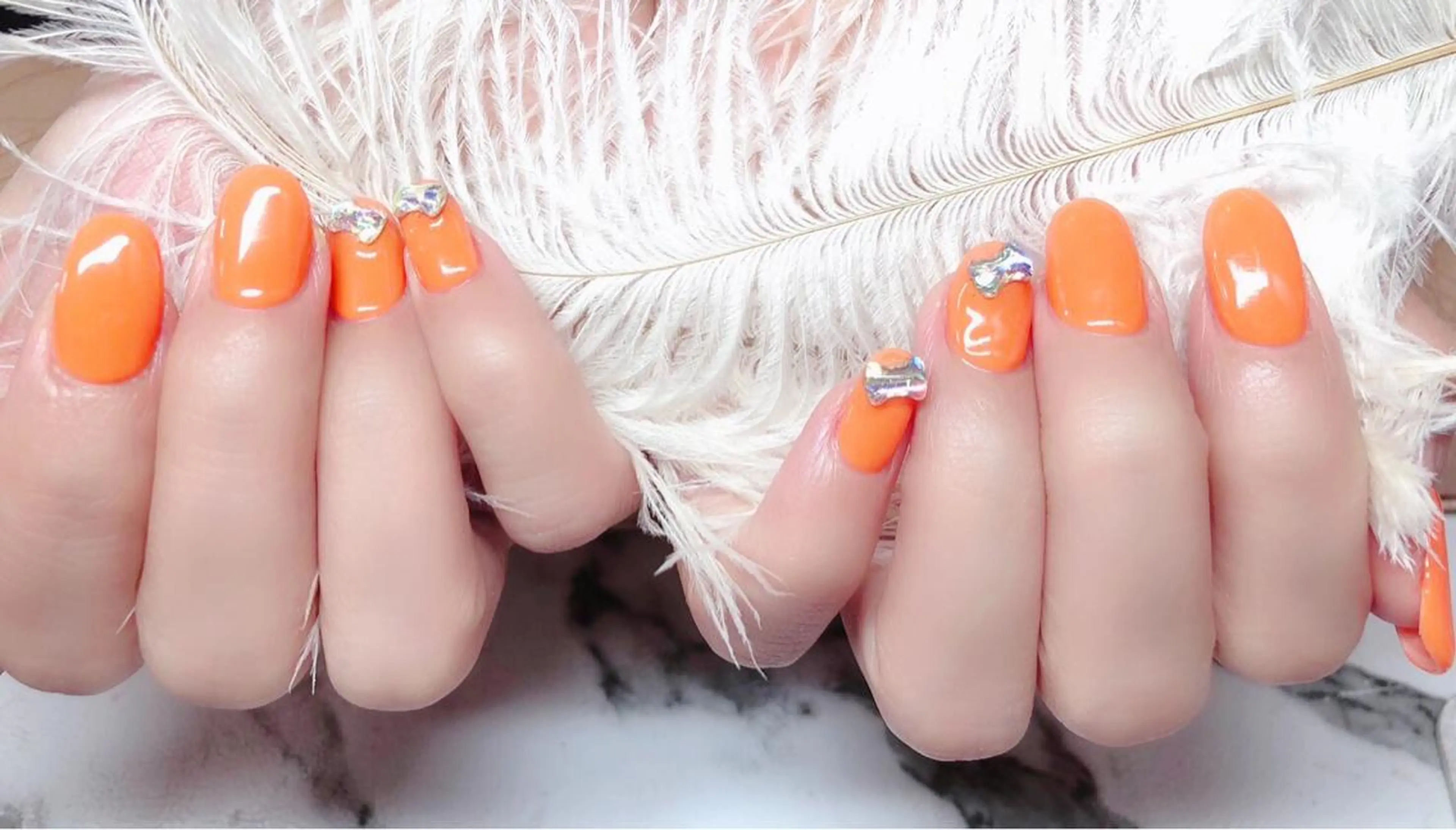 ネイル マジックミラー所属・マジック ミラーのネイルデザイン