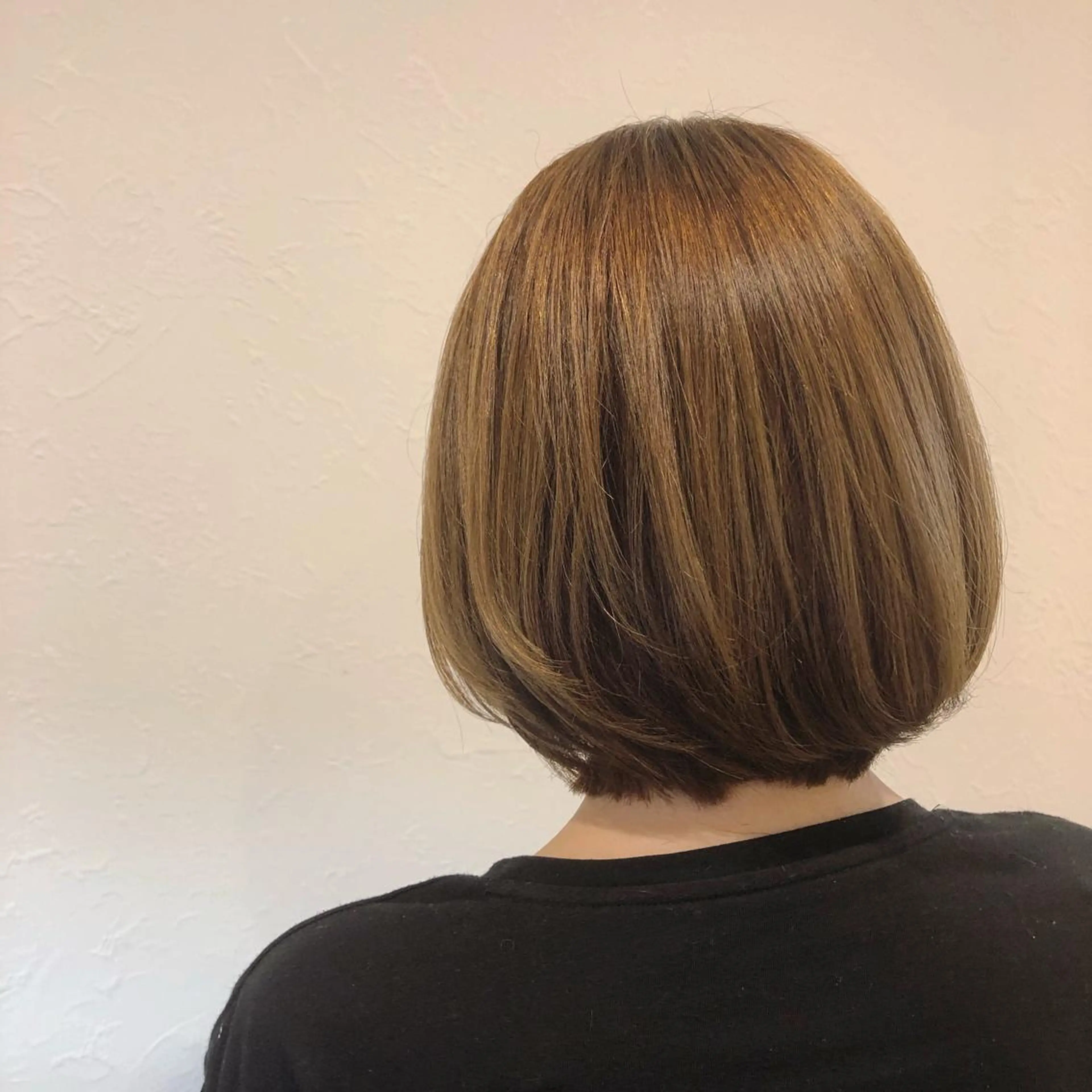 ミディアム ボブ カット トリートメント アオトソラ いしざかのヘアスタイル