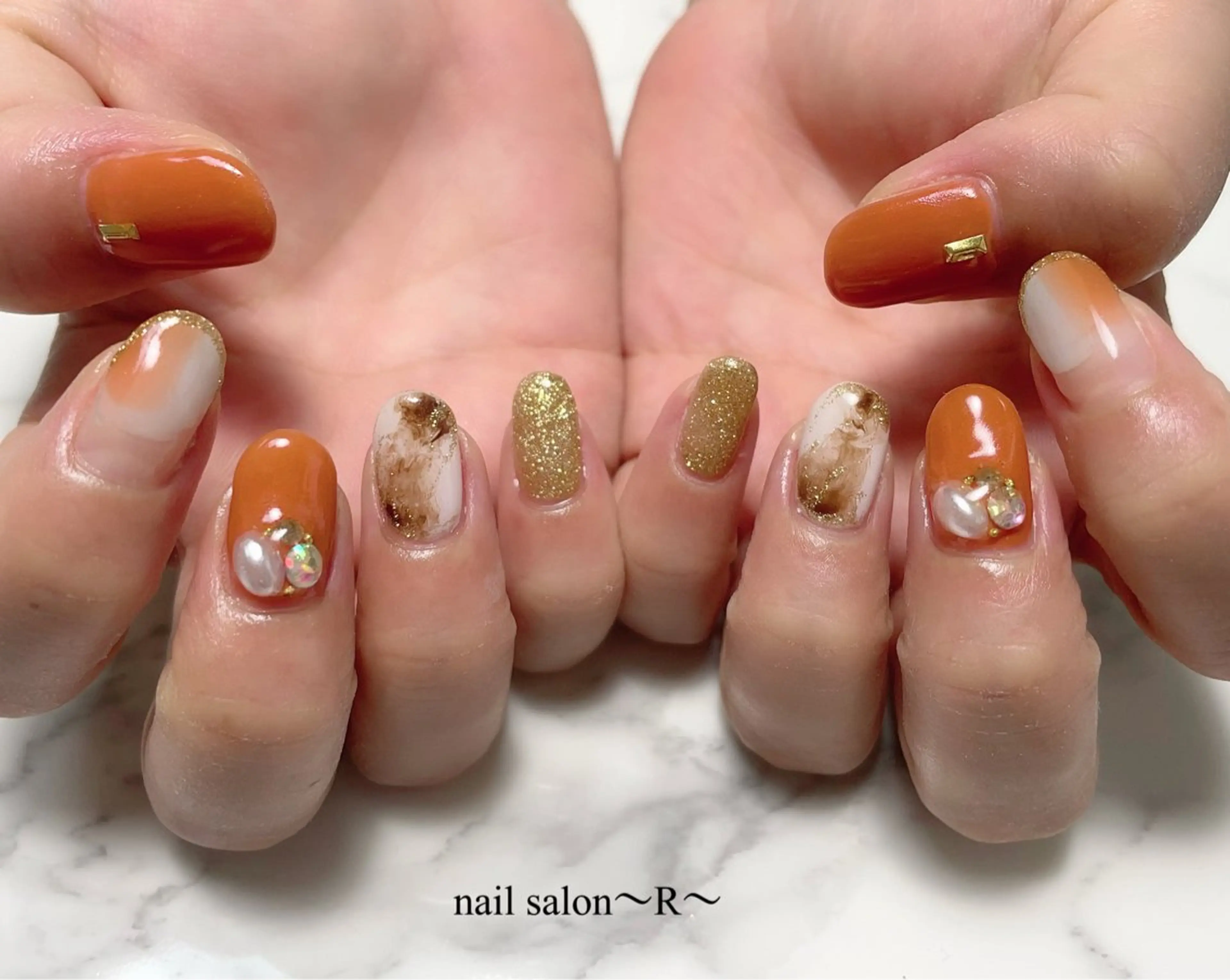 ネイル ハンドネイル 〜 R〜 プライベートサロンのネイルデザイン
