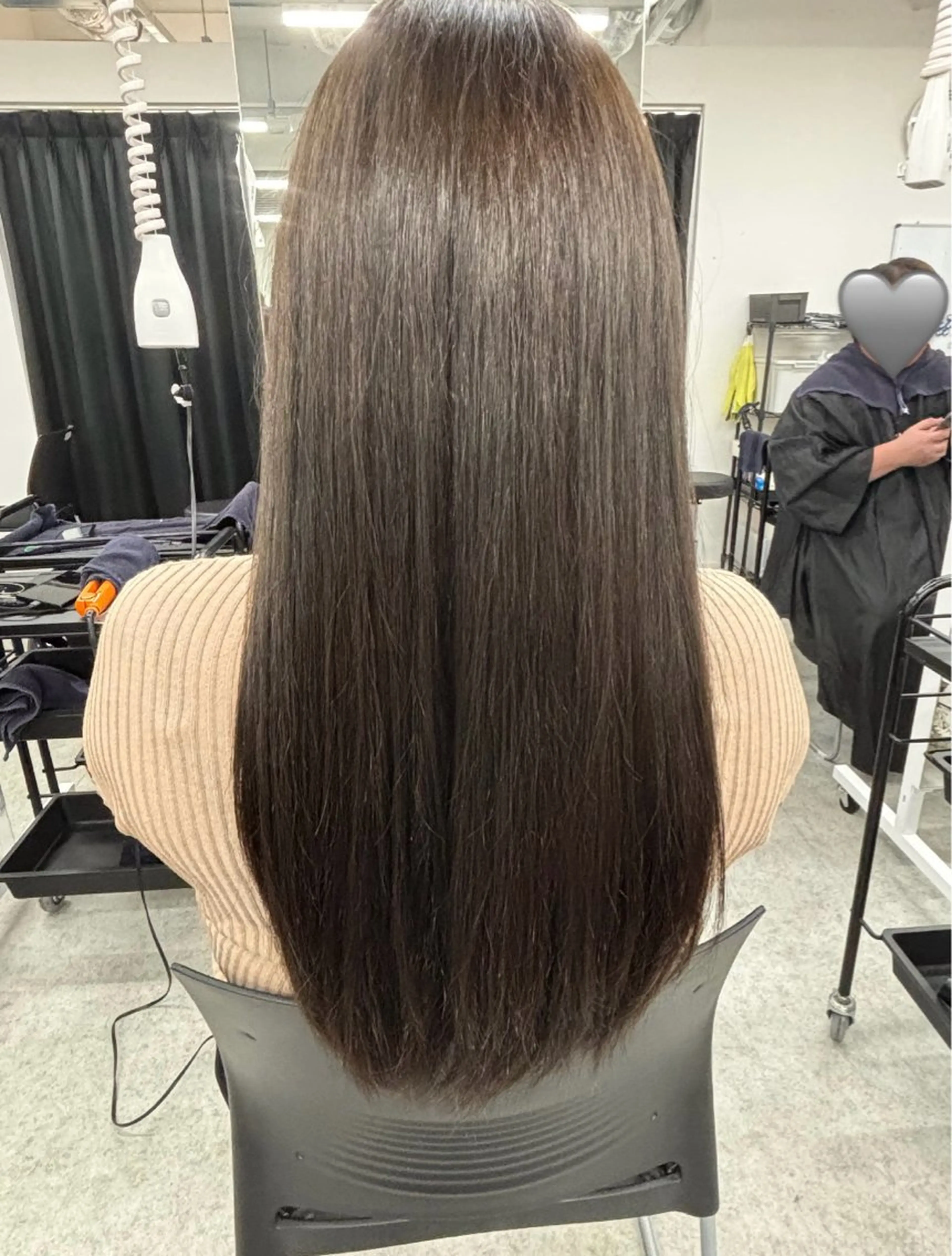 ロング カラー 髪質改善 トリートメント ヘアカラー トリートメント 🤍Mei🤍赤み消 し透明感ツヤカラーのヘアスタイル