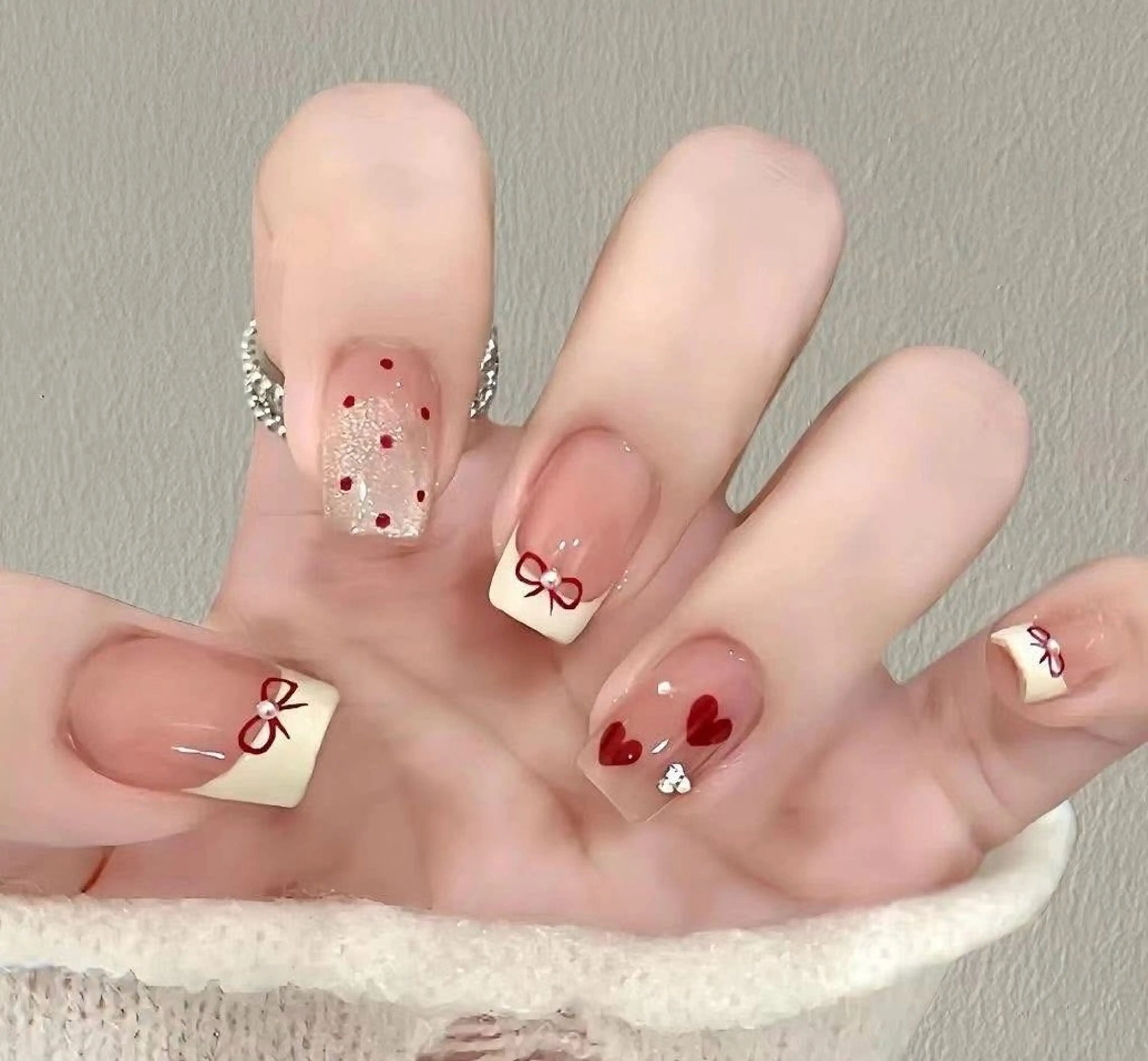 ネイル アートネイル 成人式 ジェルネイル ニュアンスネイル ネイルチップ Kora Nailのネイルデザイン