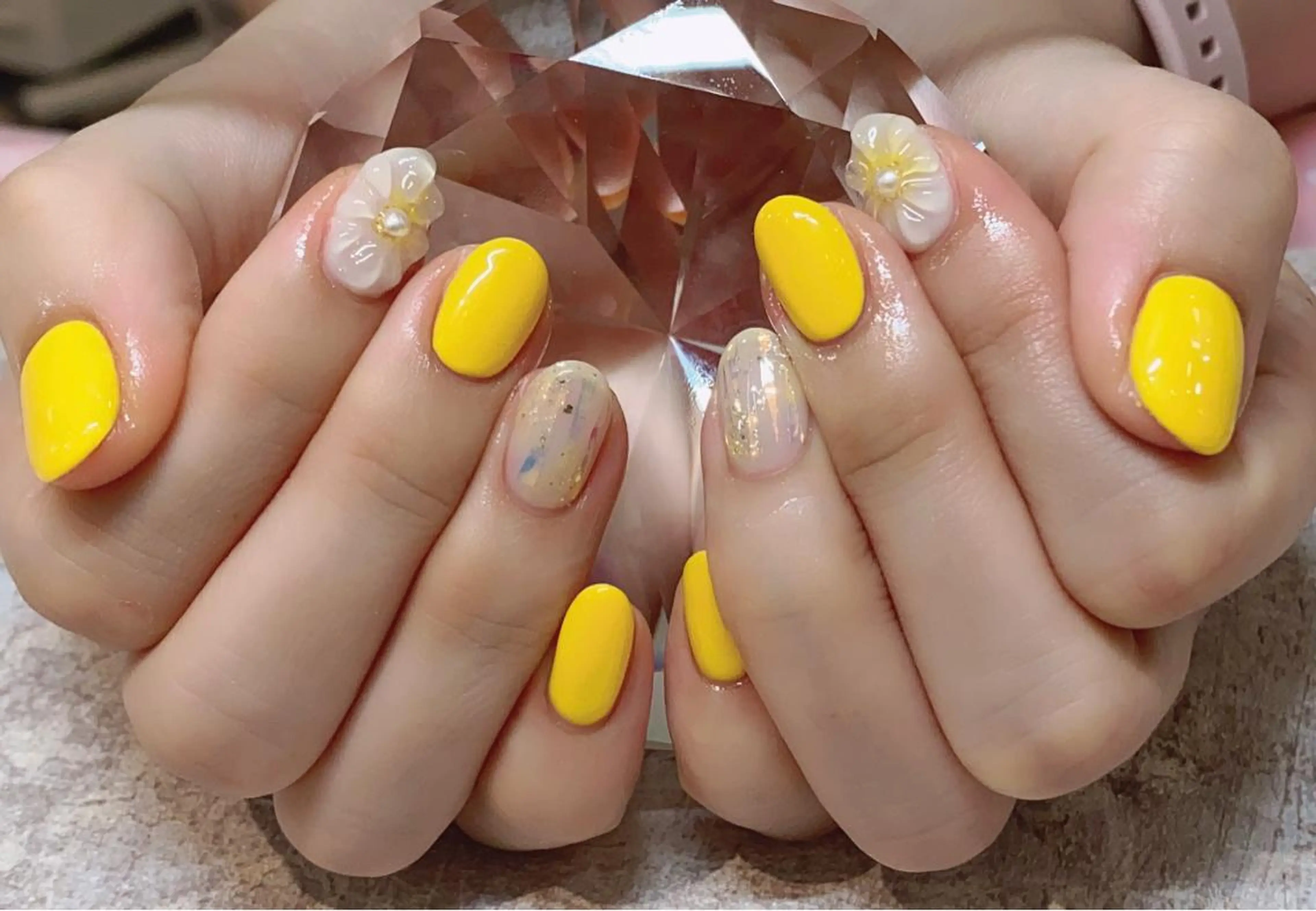 ネイル ラッキースター 大人気店のネイルデザイン