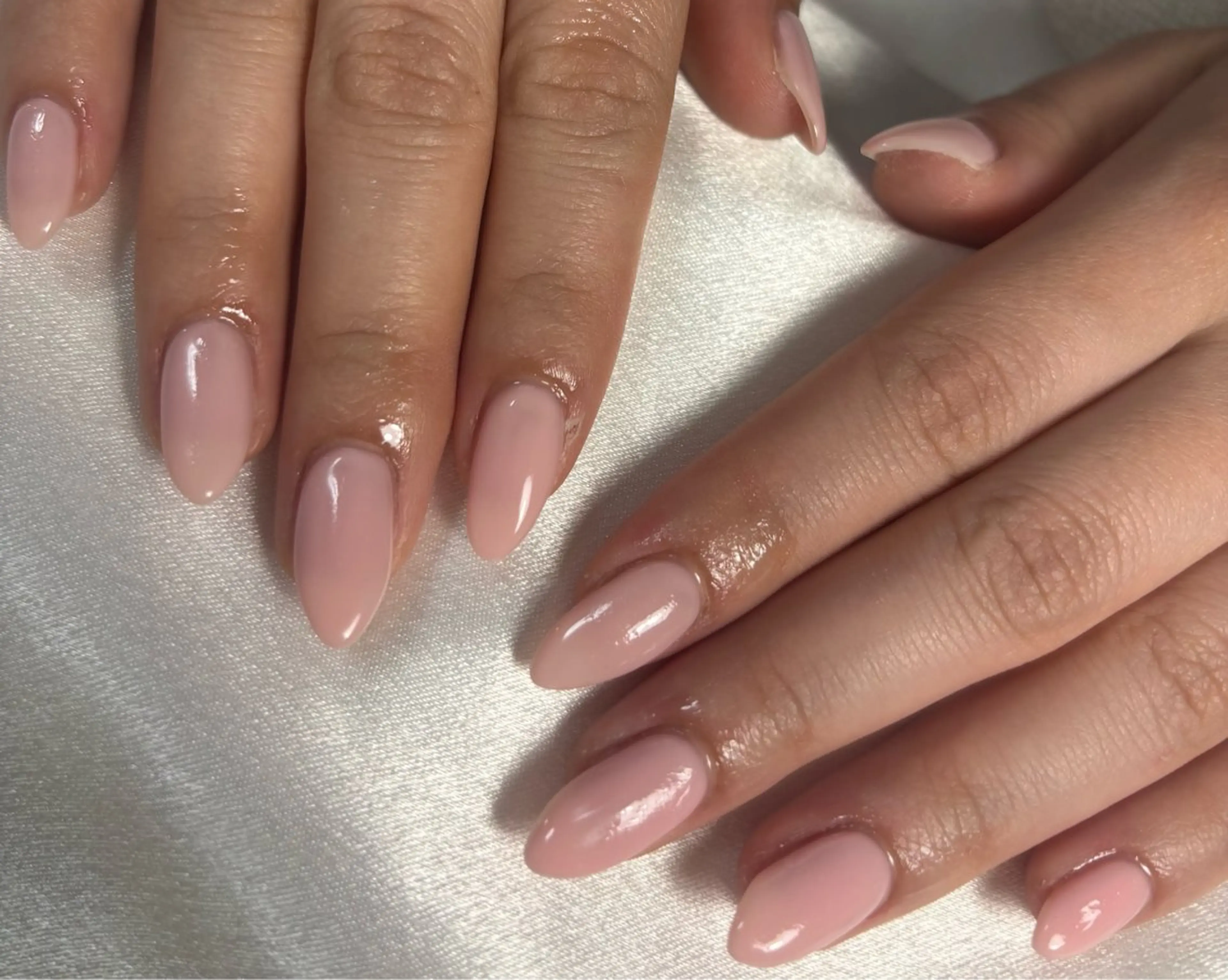 ネイル オーロラネイル 桜ネイル フラワーネイル フットネイル フレンチネイル ハンドネイル kiki nail たまプラーザのネイルデザイン