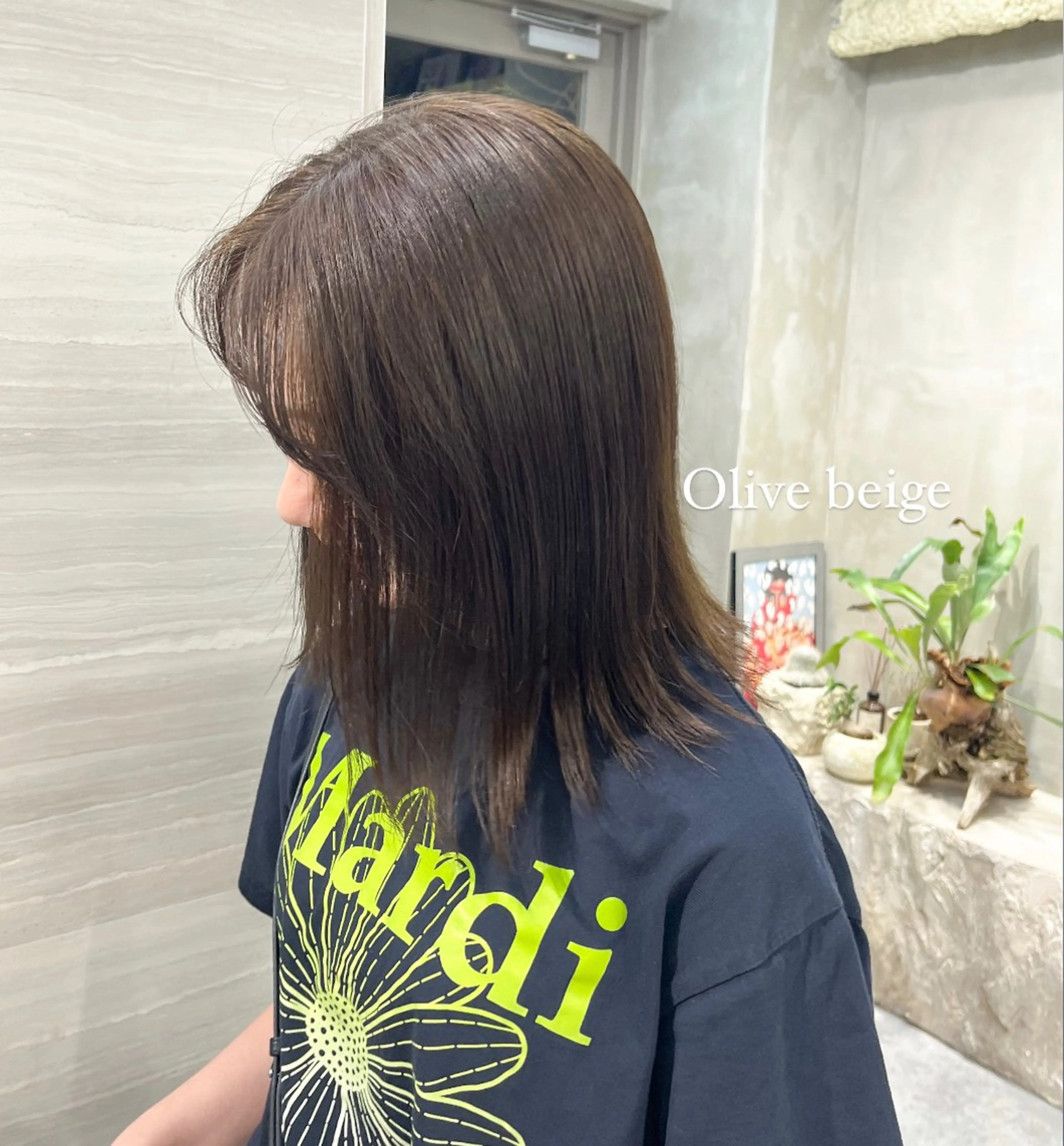 ミディアム カラー ブリーチ ダブルカラー ブリーチなしカラー ナツミ/透明感カラー /酸性ストレートのヘアスタイル