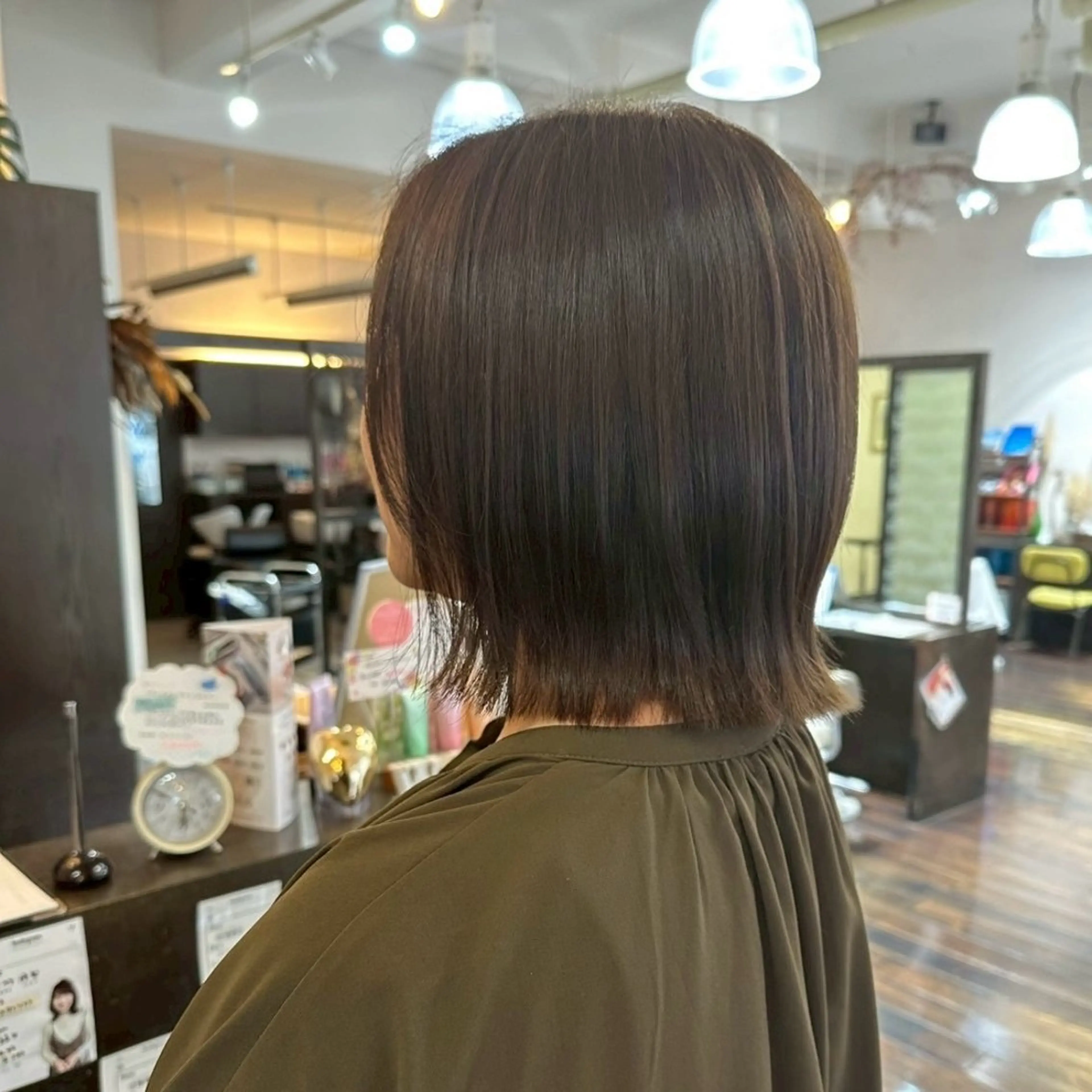 ミディアム 近藤 優羽のヘアスタイル