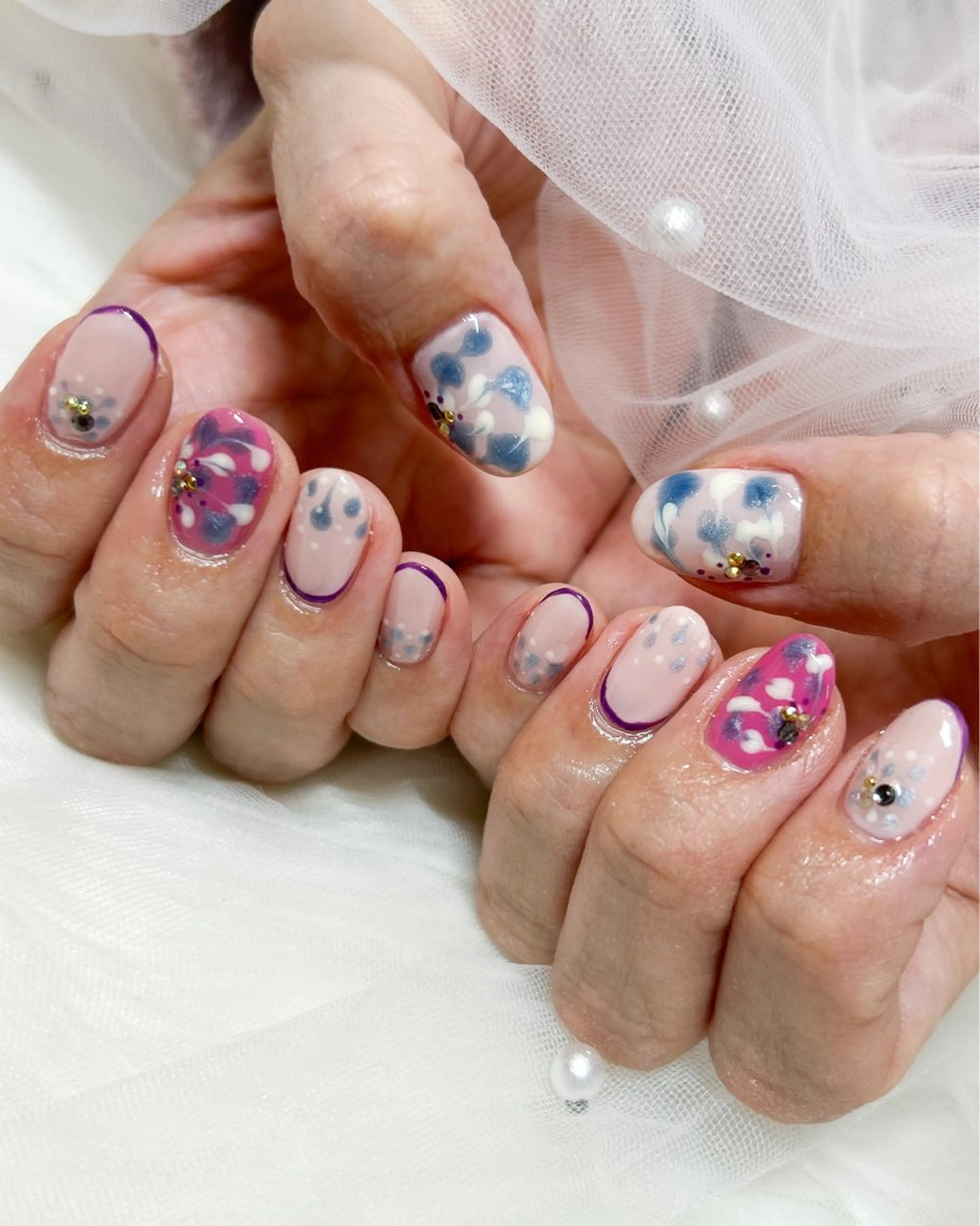 ネイル 頑張る女性の味方✴︎ M.i nail ♡のネイルデザイン