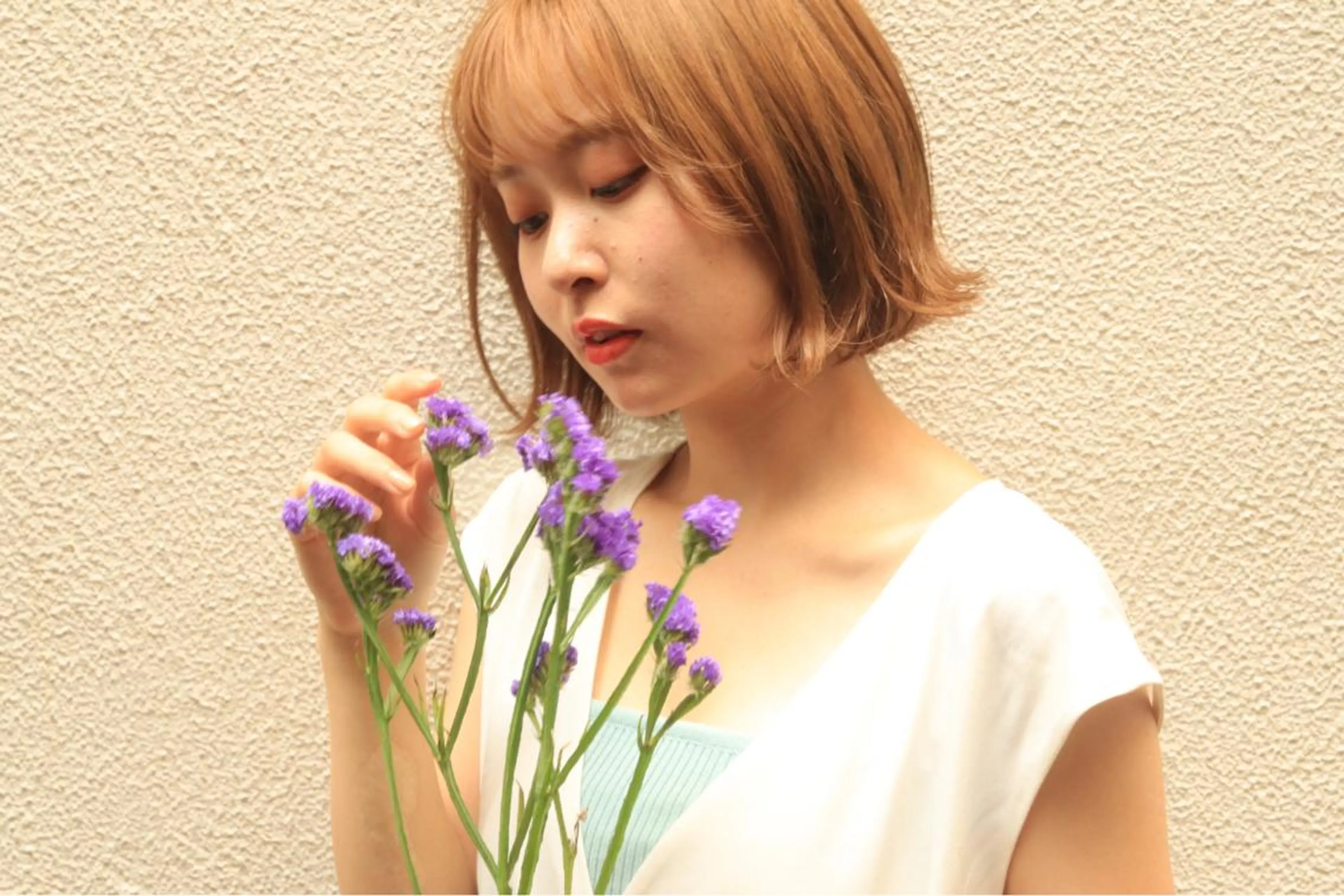 ショート カット ヘアカラー トリートメント ケアブリーチ/ エクステ/レイヤーのヘアスタイル