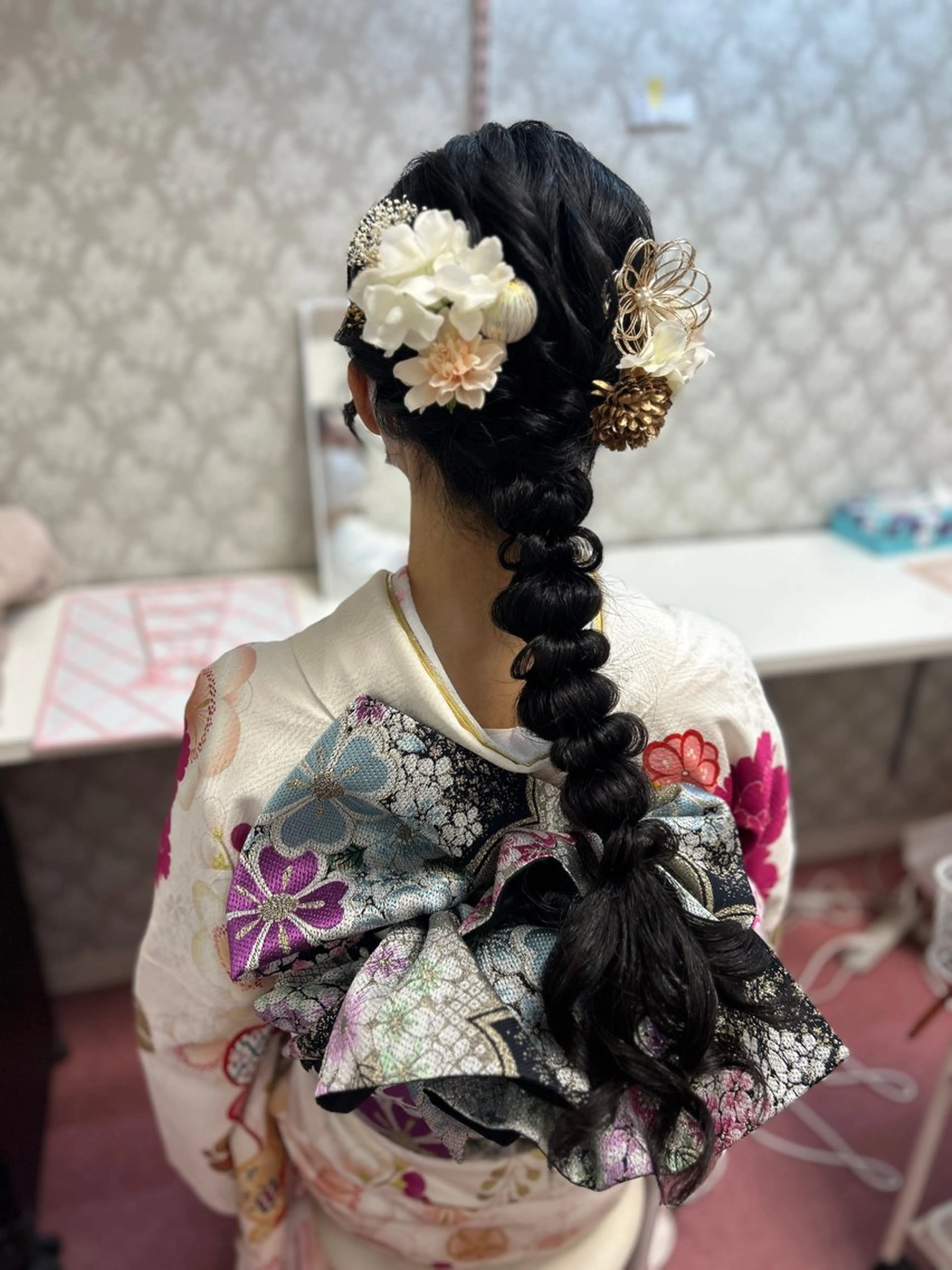 ロング ヘアアレンジ 成人式 ヘアセット Sara/ヘアメイク /パーソナルカラーのその他イメージ