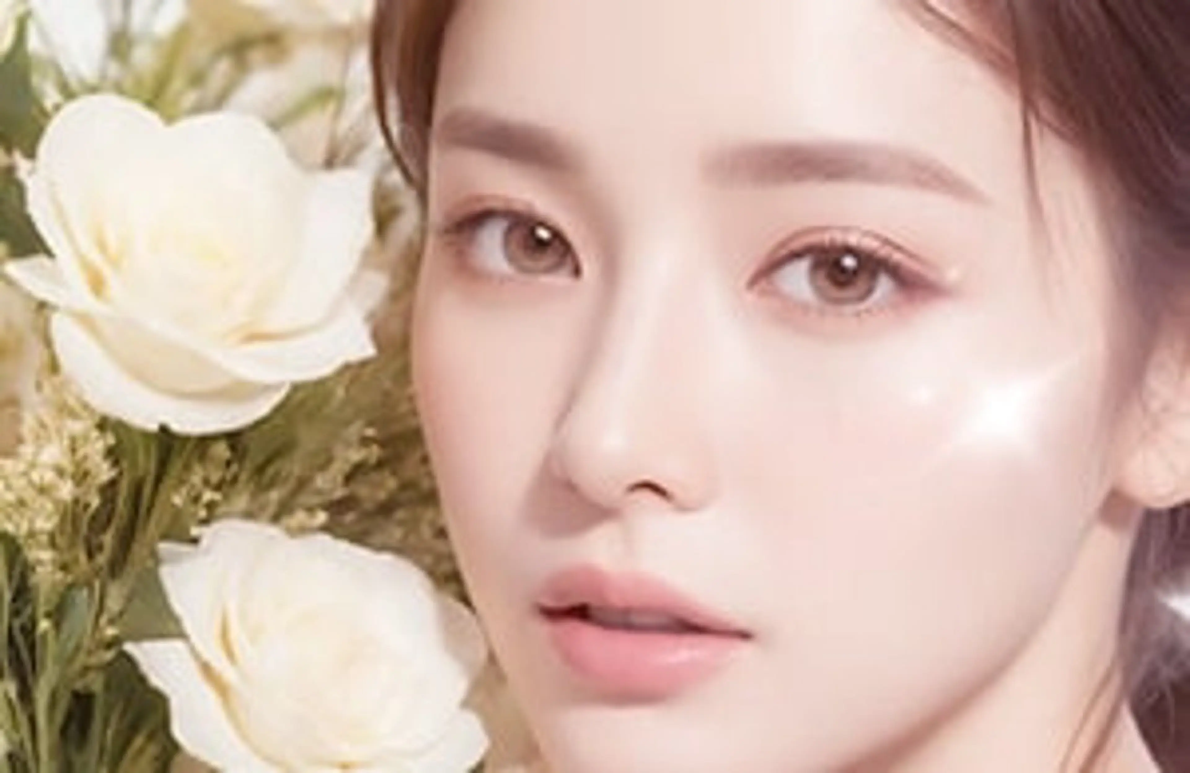 ネイル ブライダルネイル ホワイト aliaハイフ&水光ジェットサロン所属・aliaハーブ水光店 エステティシャン募集のエステ・リラクイメージ