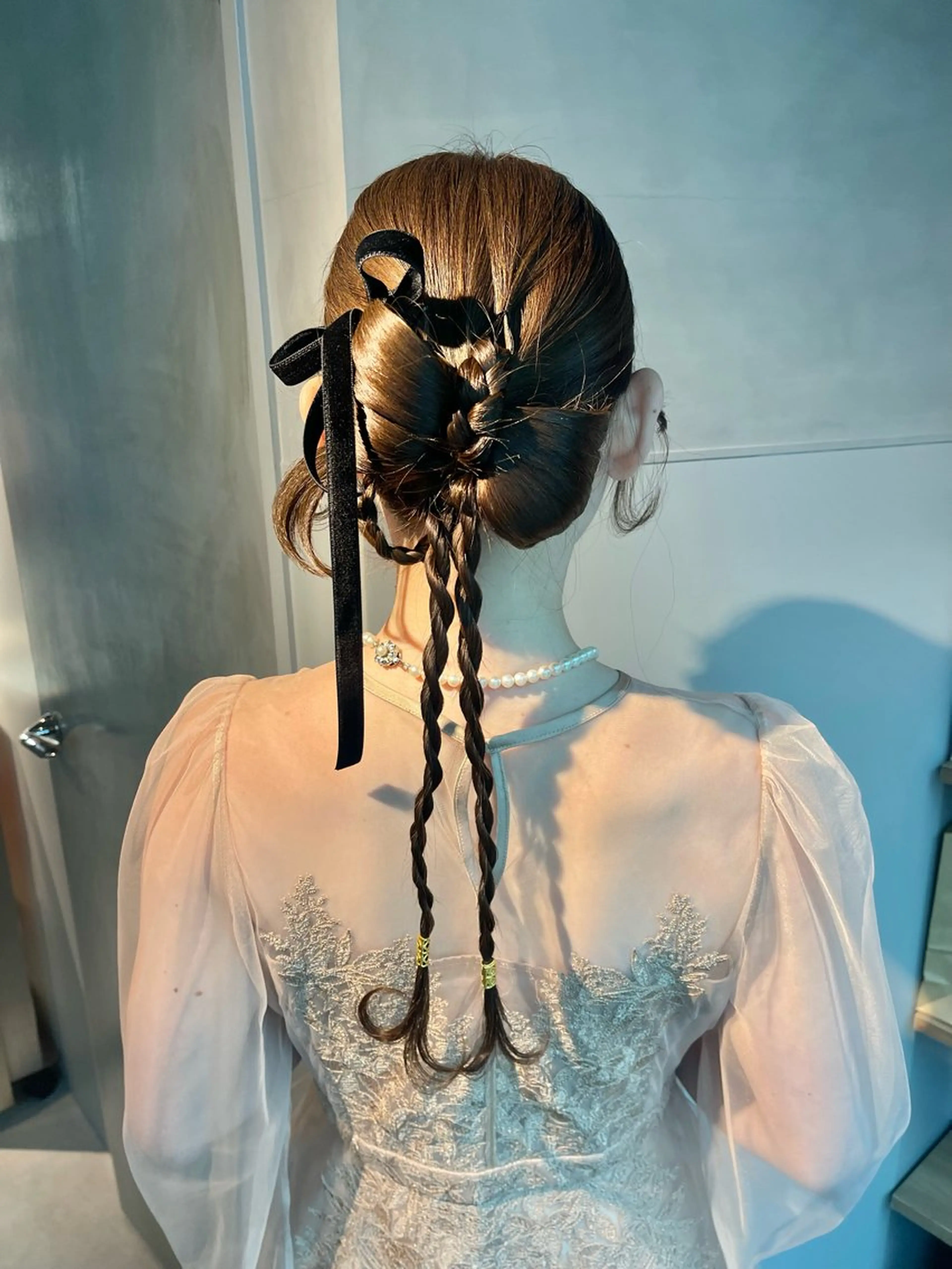ヘアアレンジ ポニーテール 結婚式・ブライダル 卒業式のヘアスタイル ヘアセット charm《銀座》 ヘアセット/縮毛矯正のヘアスタイル