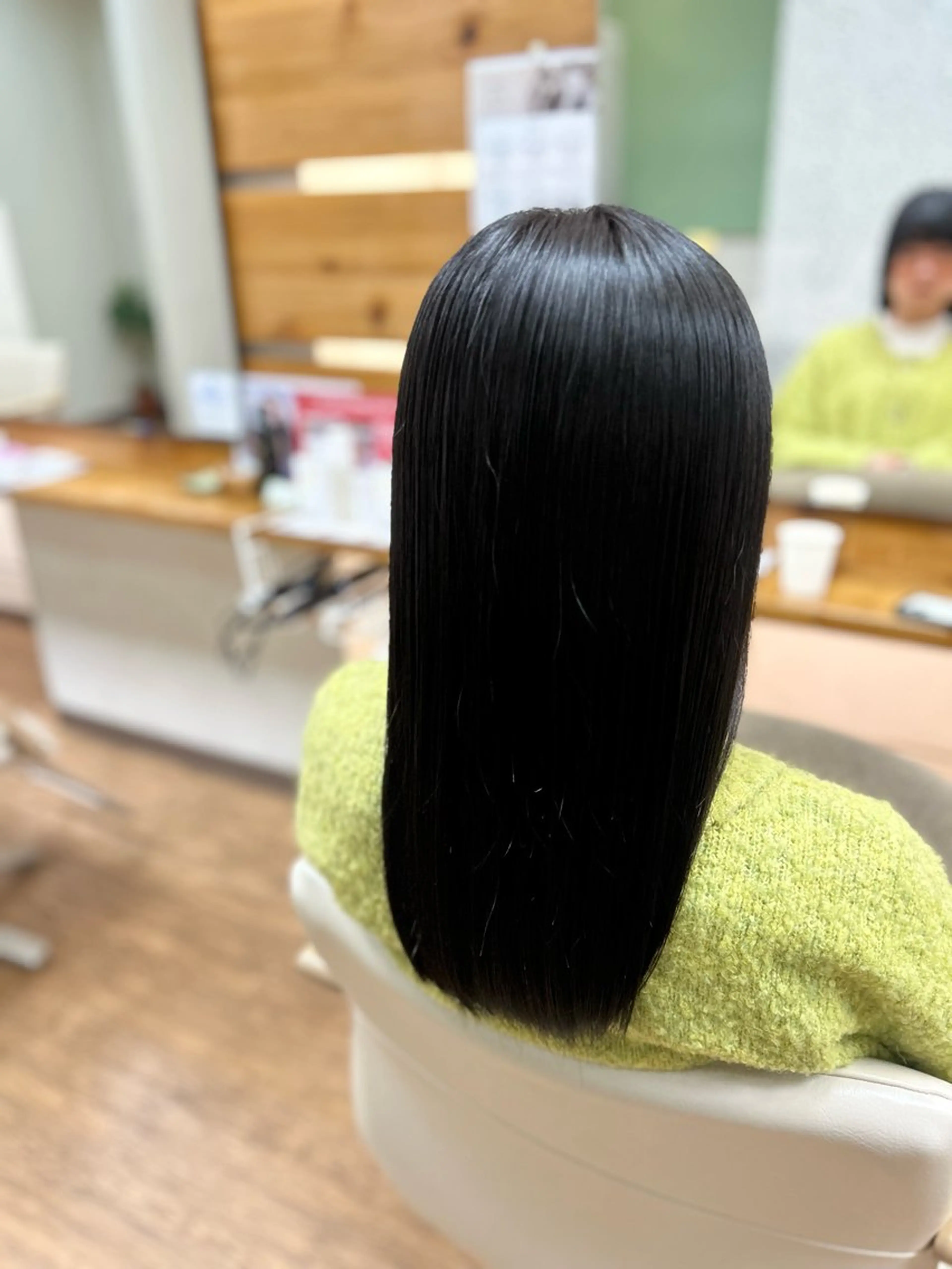 ロング カット 縮毛矯正 神谷 千明のヘアスタイル