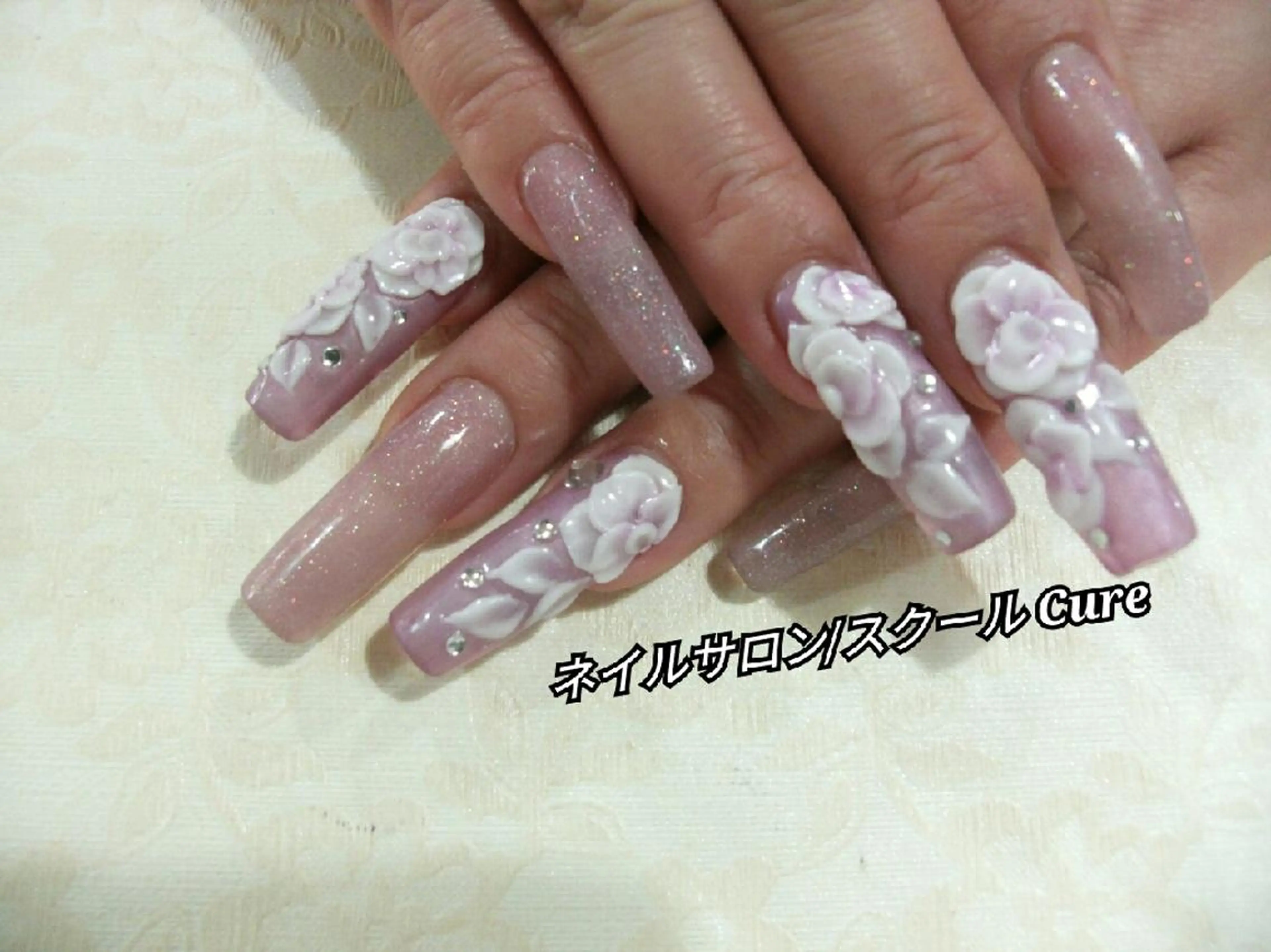 ロング ネイル ネイルサロン Cureのネイルデザイン