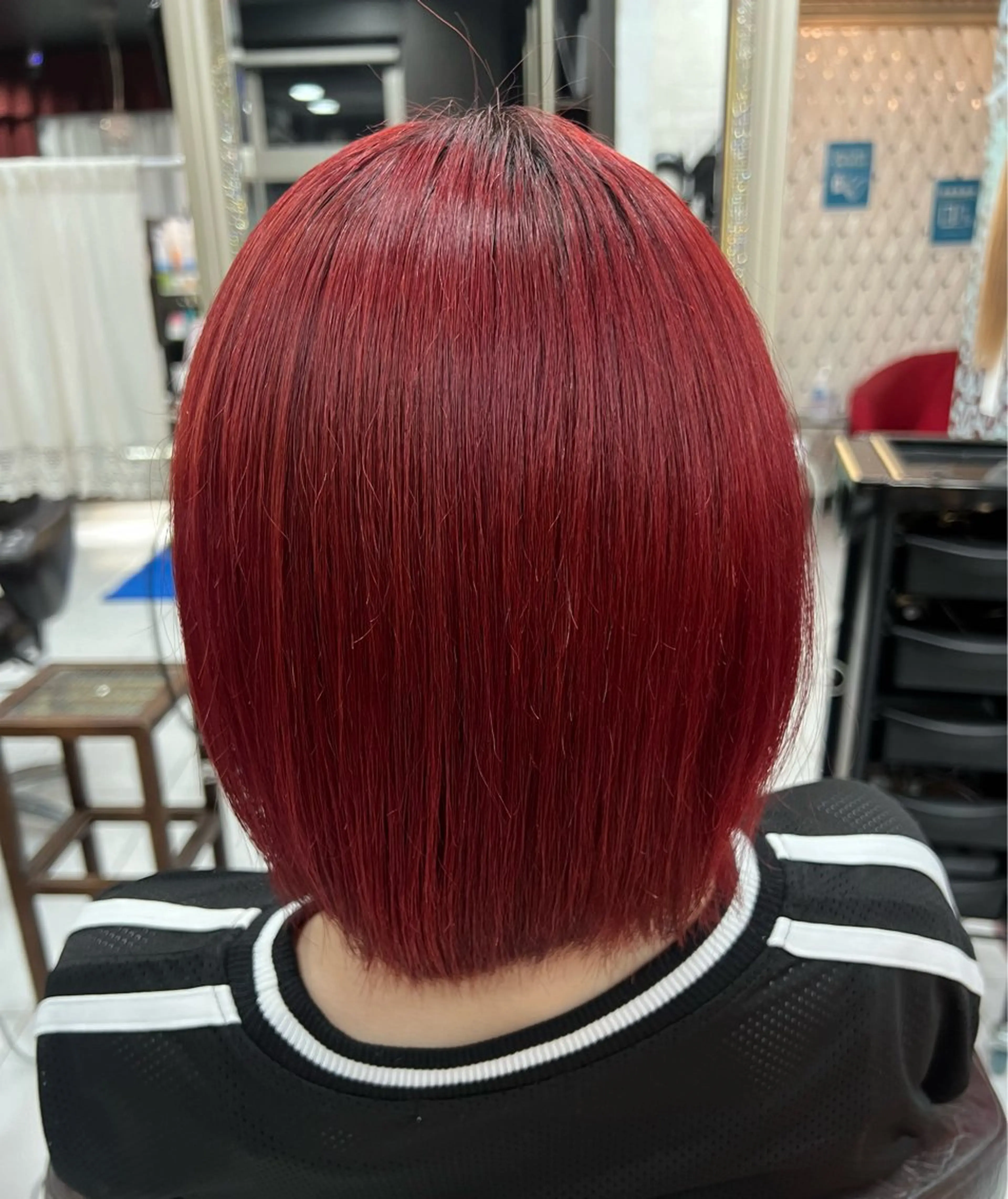 ショート カラー ブリーチモデル募 集🩵AYAKA🩵のヘアスタイル