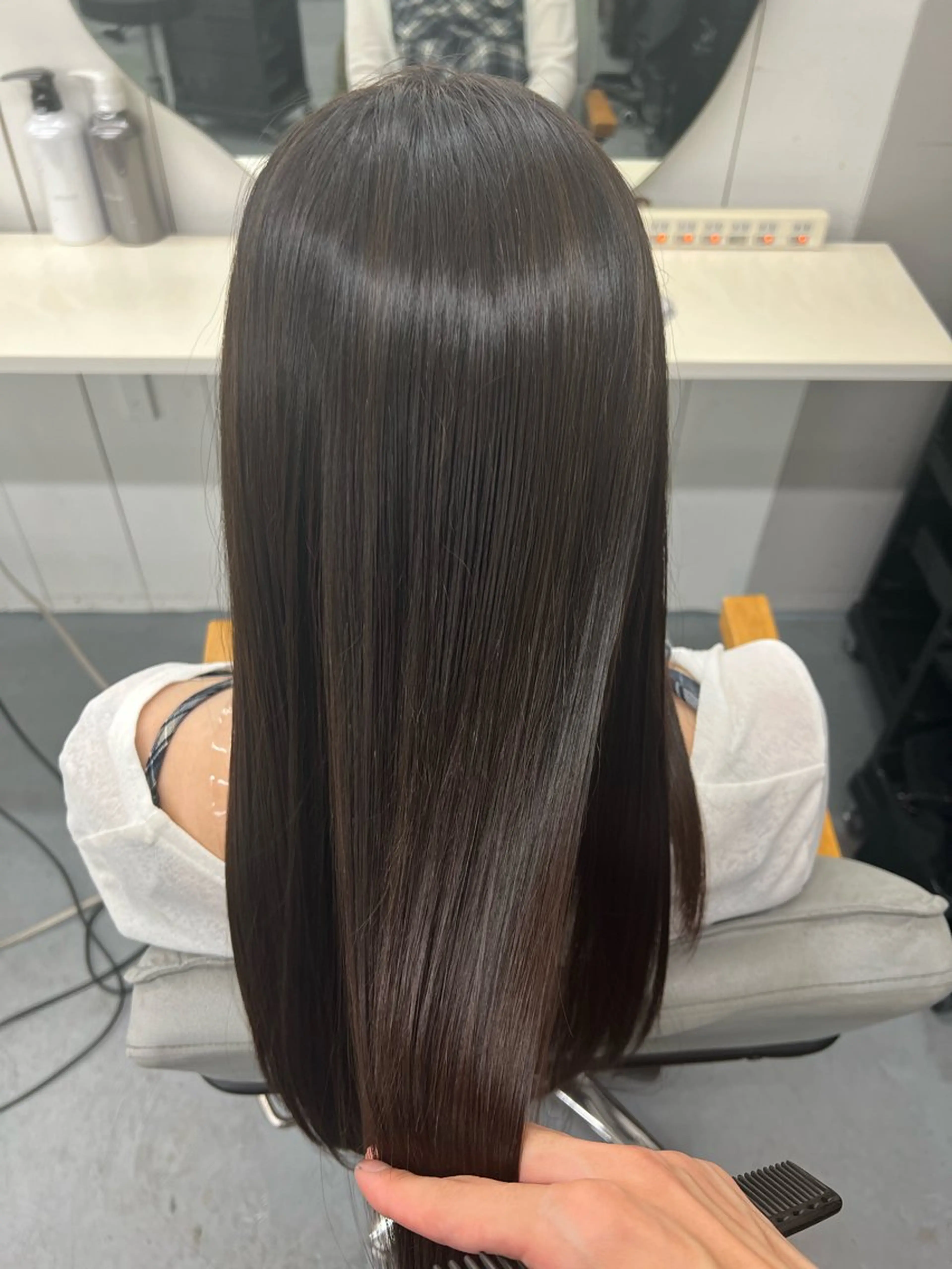 ロング カット 縮毛矯正 トリートメント 亀田 泰生のヘアスタイル