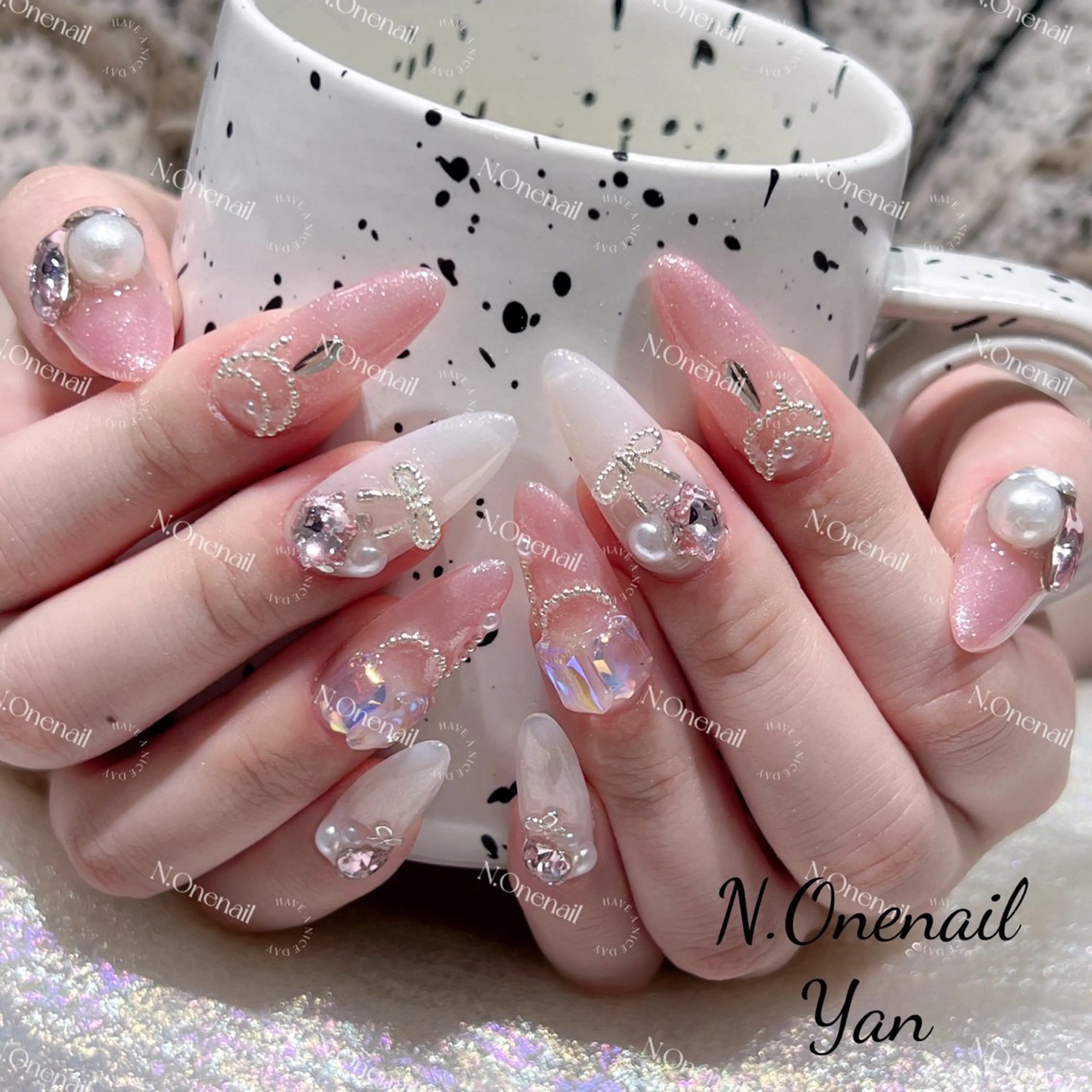 ネイル 長いだし/スカルプ/ パラシェルN.oneのネイルデザイン