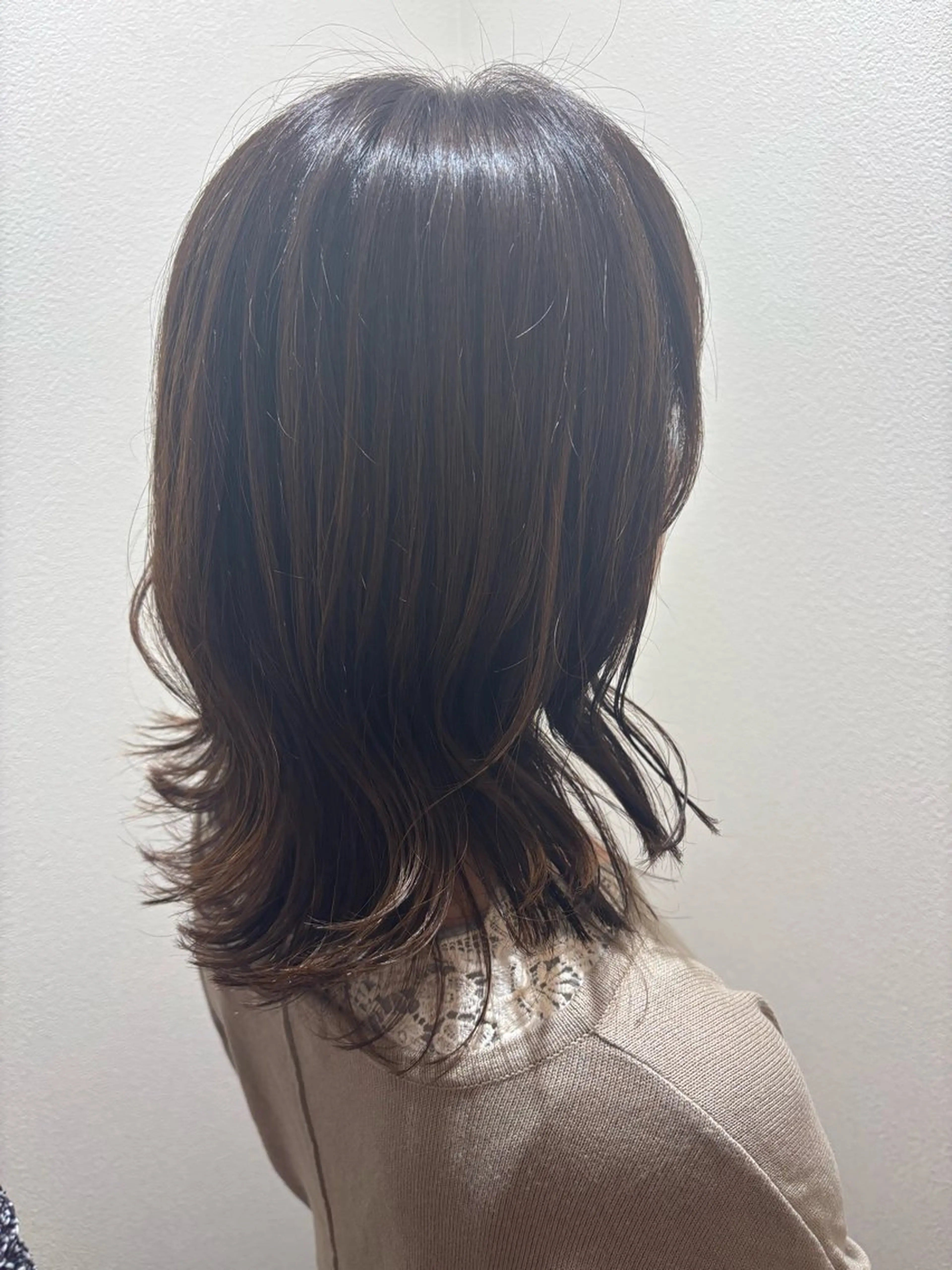 ミディアム レイヤーカット 中田 渚のヘアスタイル