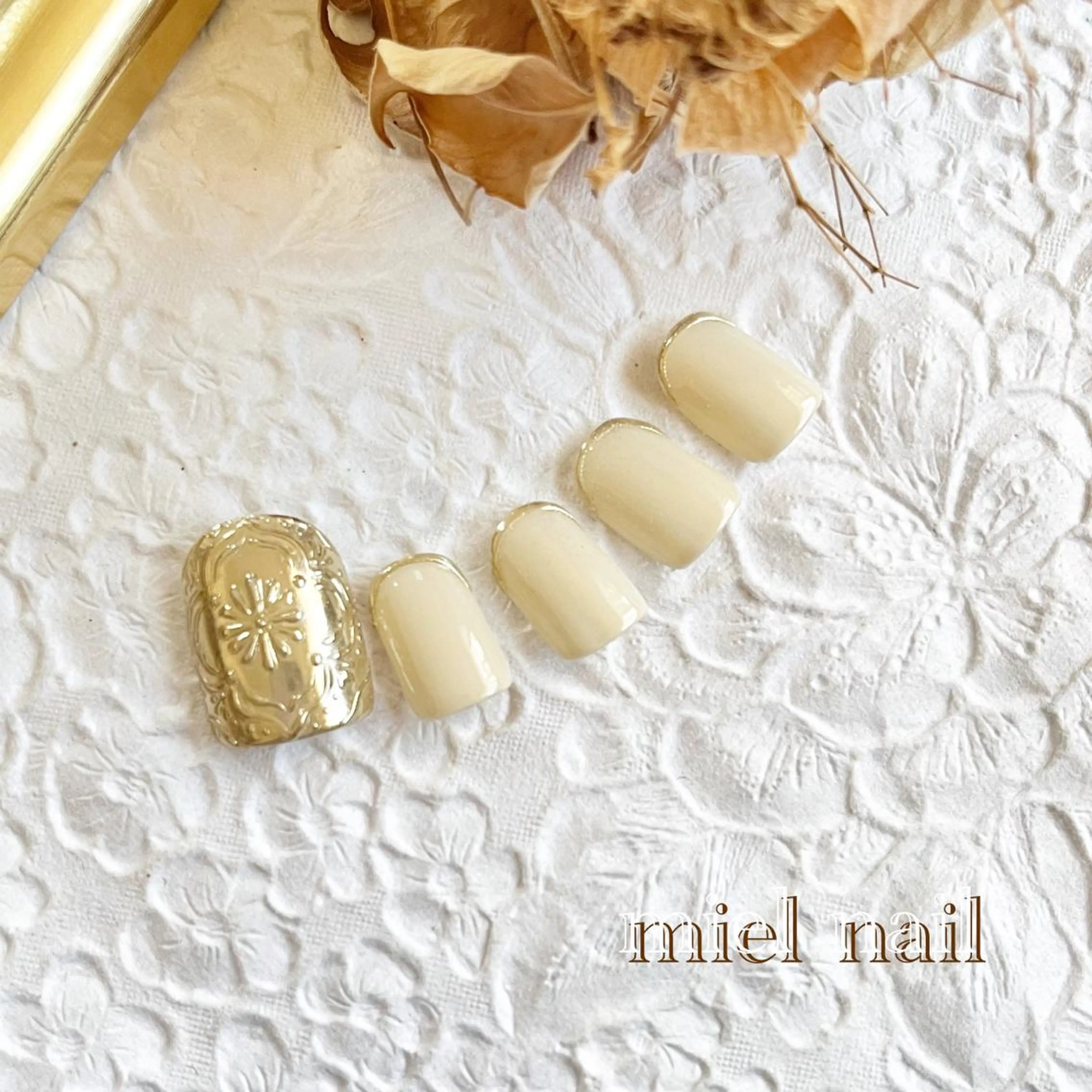 ネイル フットネイル ミラーネイル 春ネイル 夏ネイル フットネイル miel nailのネイルデザイン