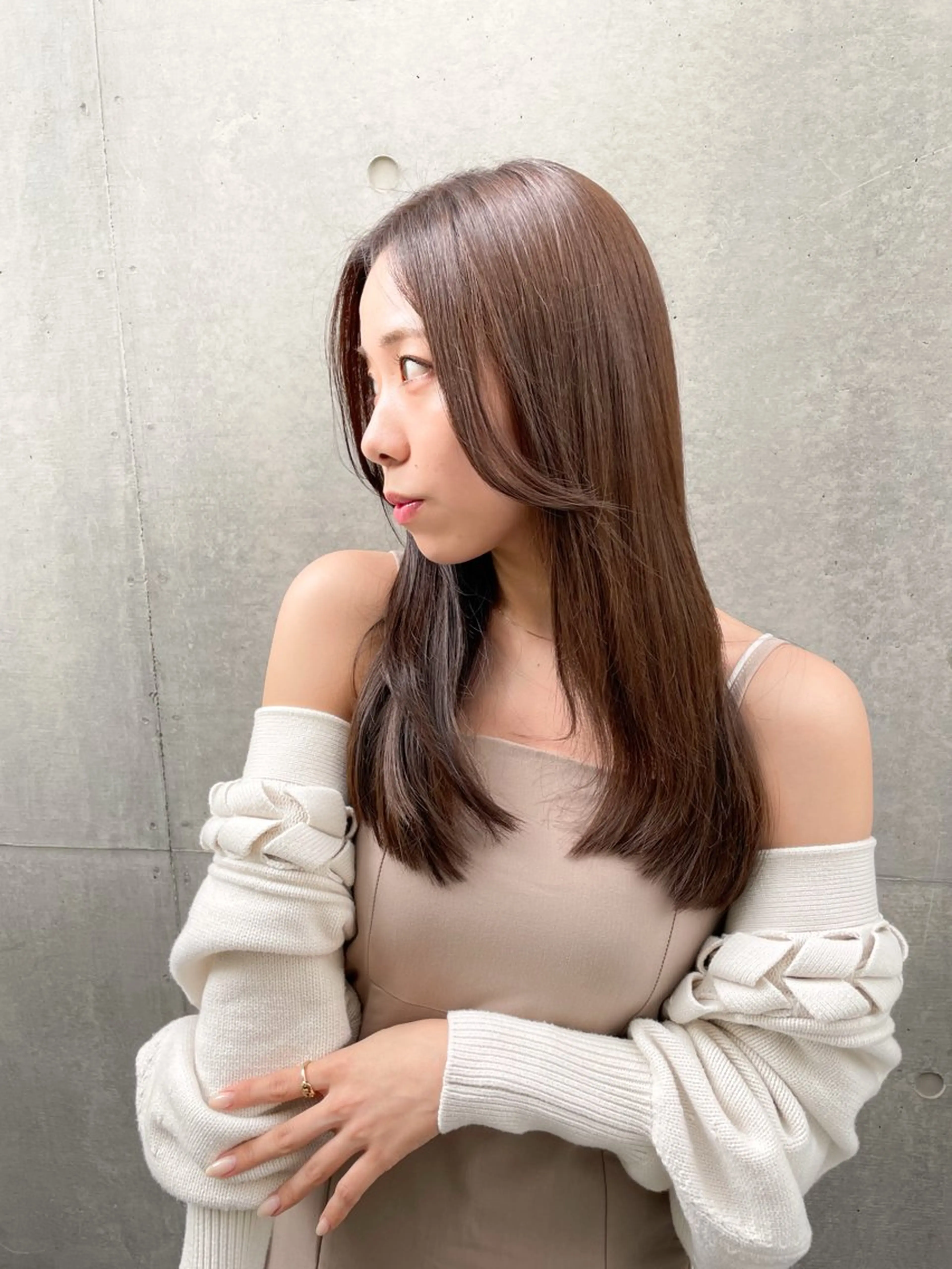 セミロング 似合わせカット トリートメント カット ヘアカラー トリートメント ヘッドスパ レスピア銀座中央通り店所属・酸性ストレート/ 透明感カラー/中村利のヘアスタイル