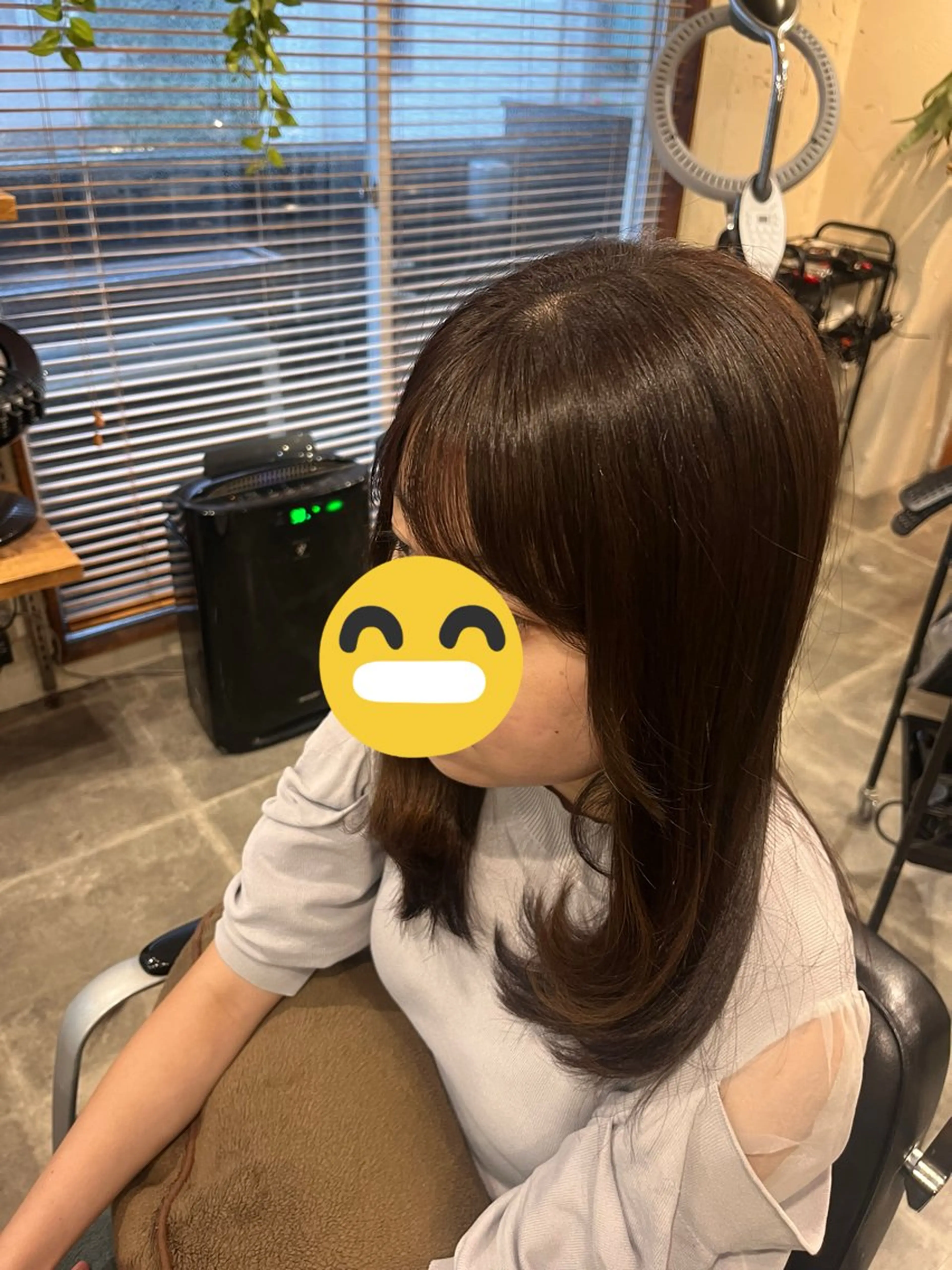 特別メニュー　前髪ストレート＋カット＋トリートメントの写真