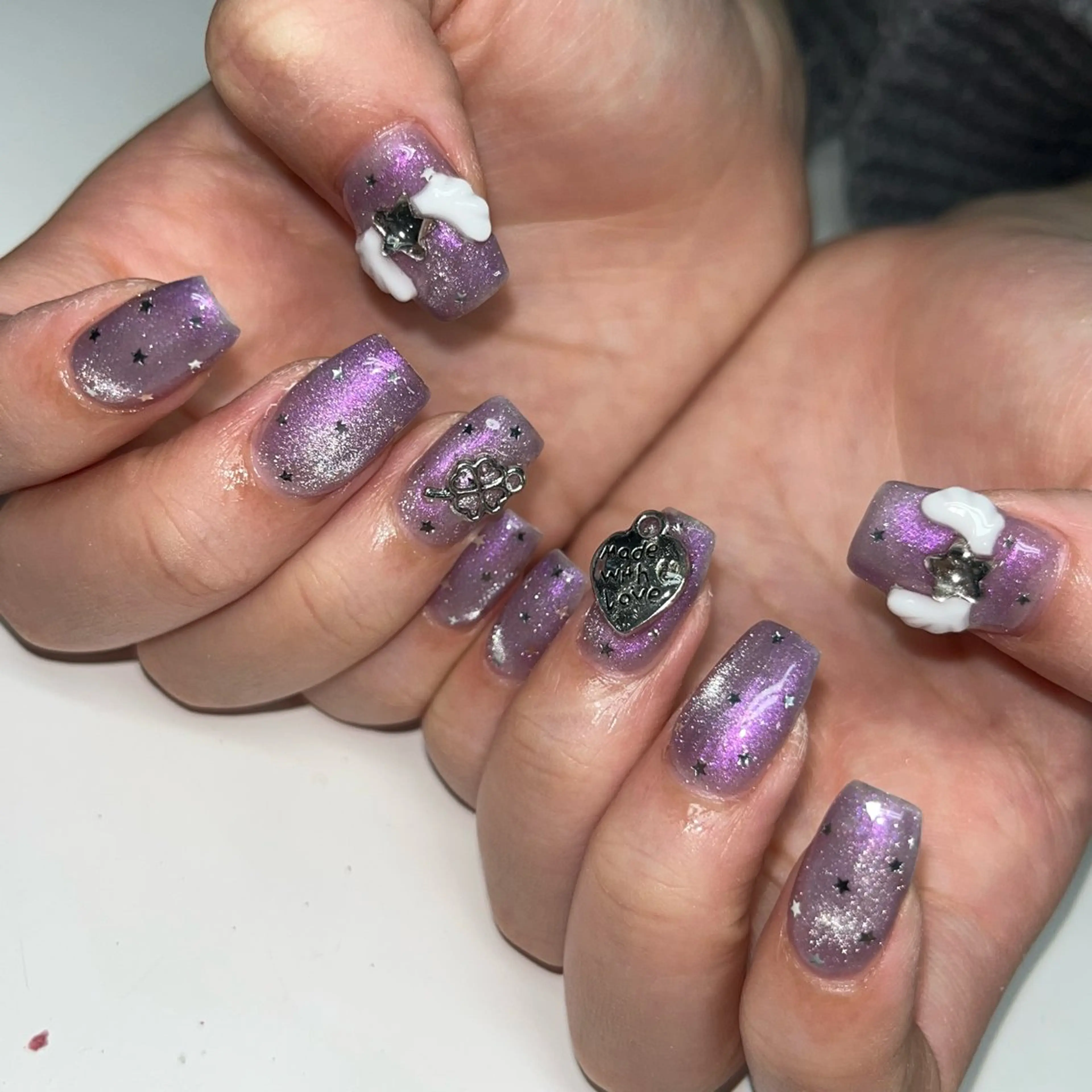 ネイル マグネットネイル ハンドネイル WOLTOKYO渋谷 Anzuのネイルデザイン