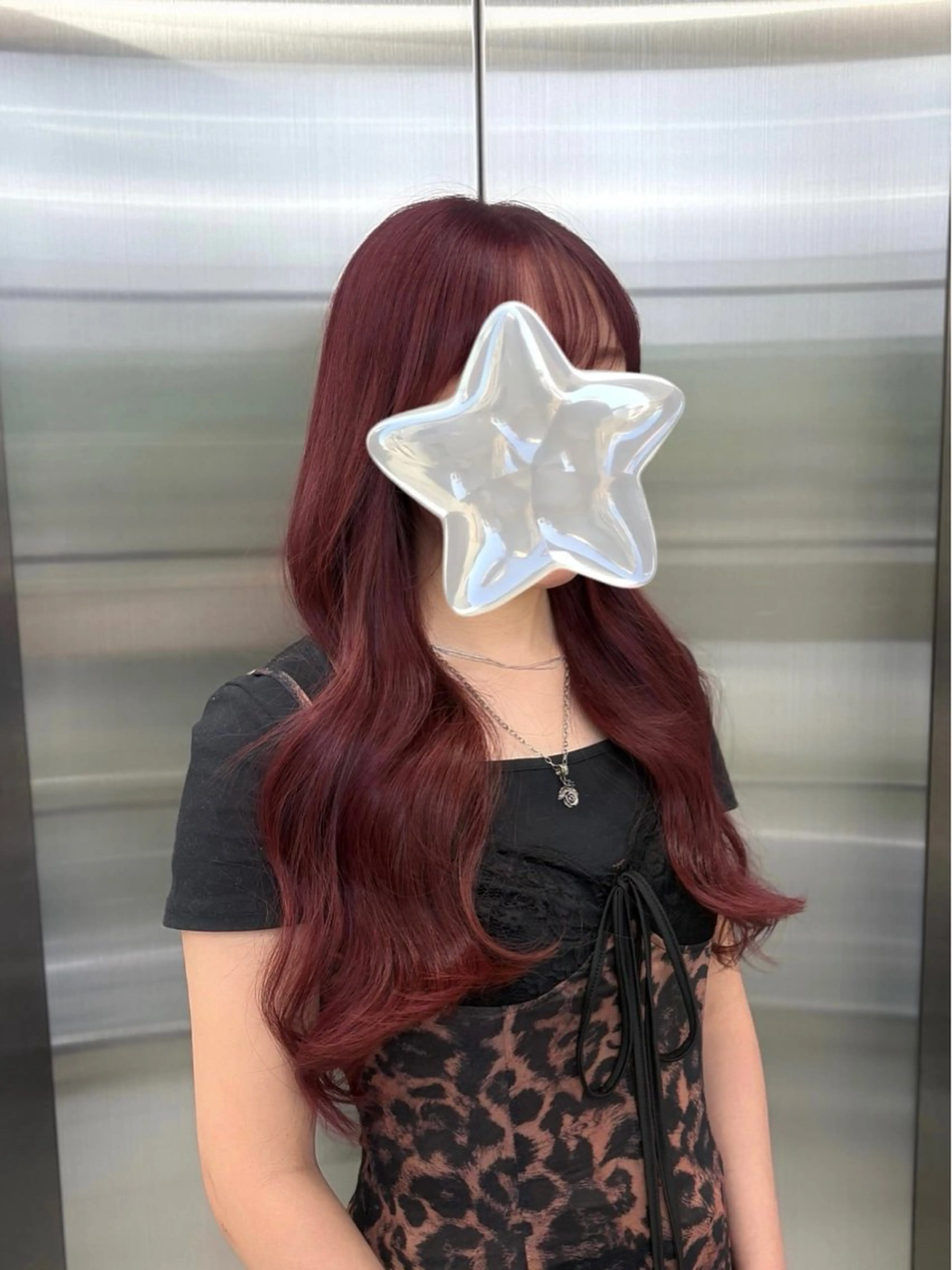 ロング カラー レッドカラー カット ヘアカラー 🌟ゆりあ🌟 JILLSTUDIOのヘアスタイル