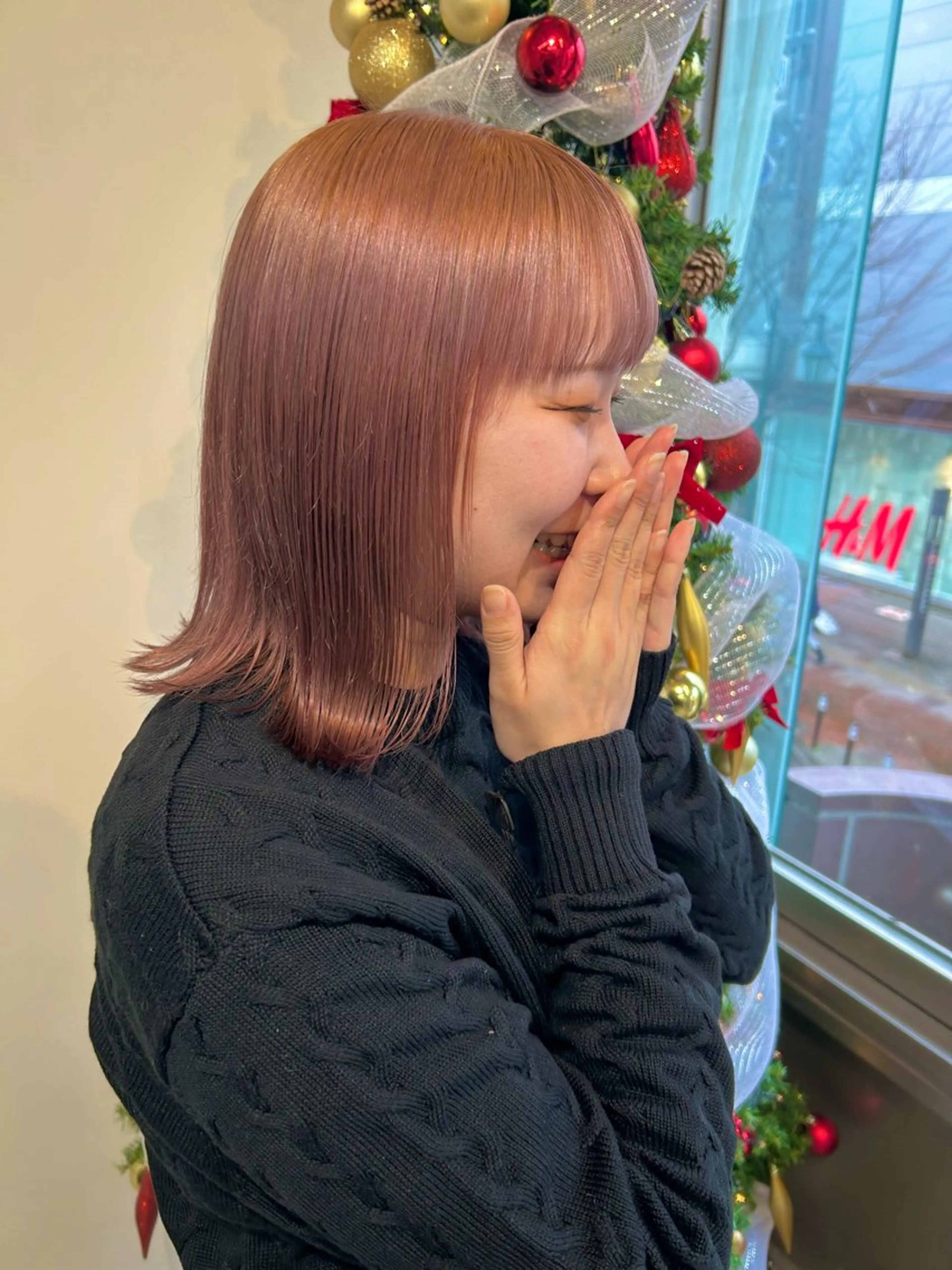 ミディアム カラー ヘアカラー トリートメント ベージュ/ダブルカラ ー/新潟駅/青柳萌果のヘアスタイル