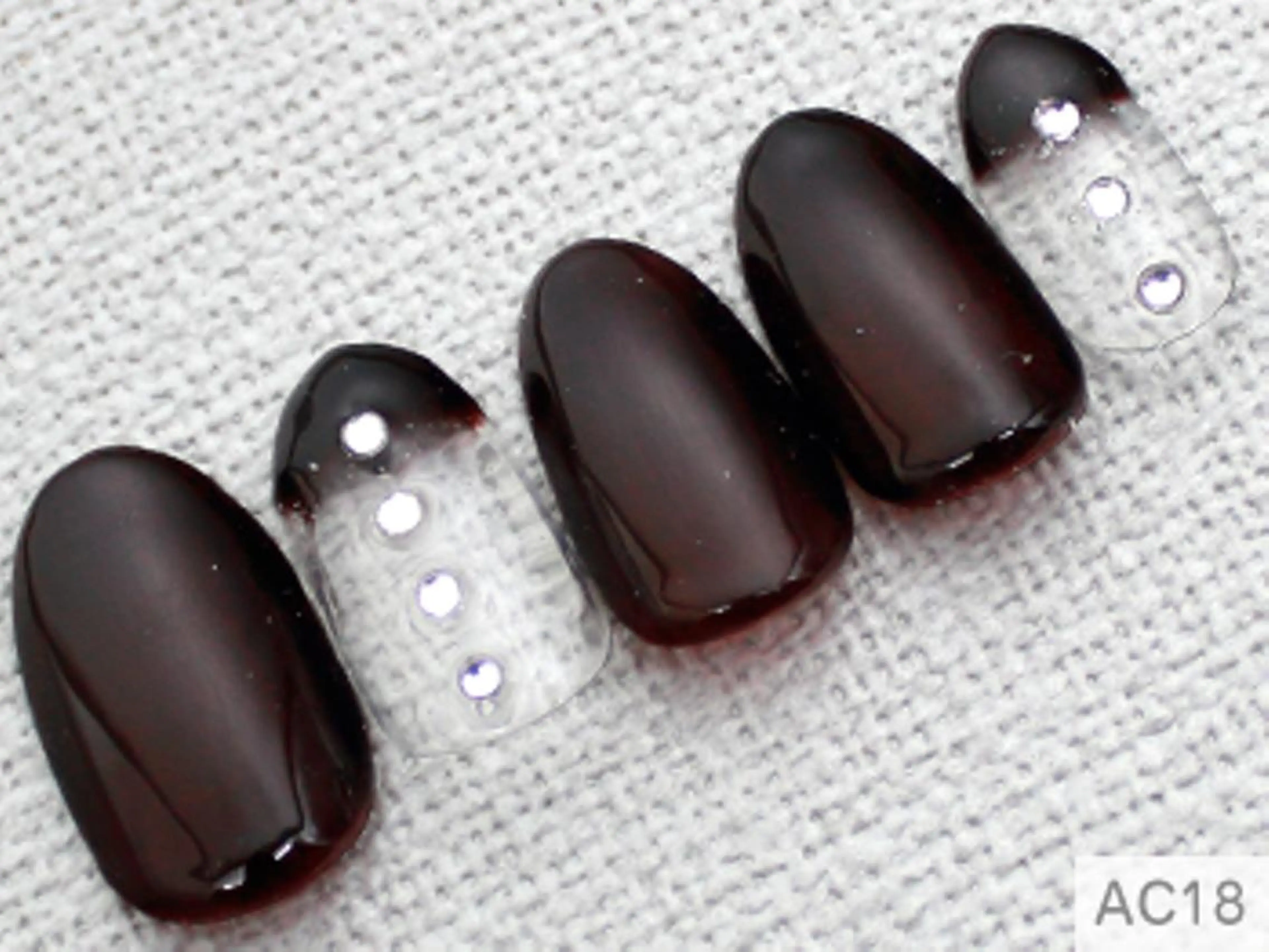 ネイル ジェルネイル マグネットネイル 🤍 Janのネイルデザイン