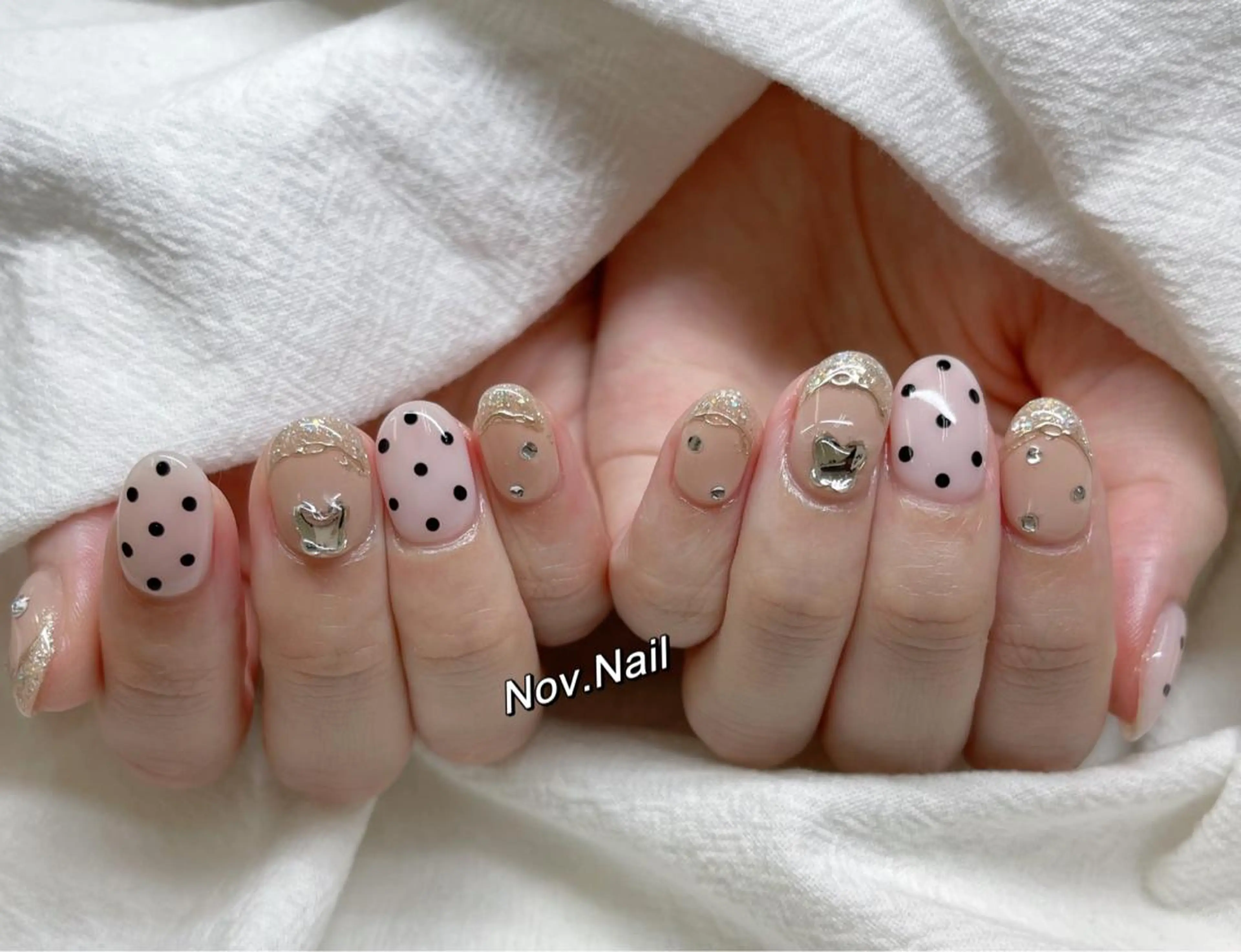 ネイル ハンドネイル ハンドケア Nov. ネイルサロンのネイルデザイン