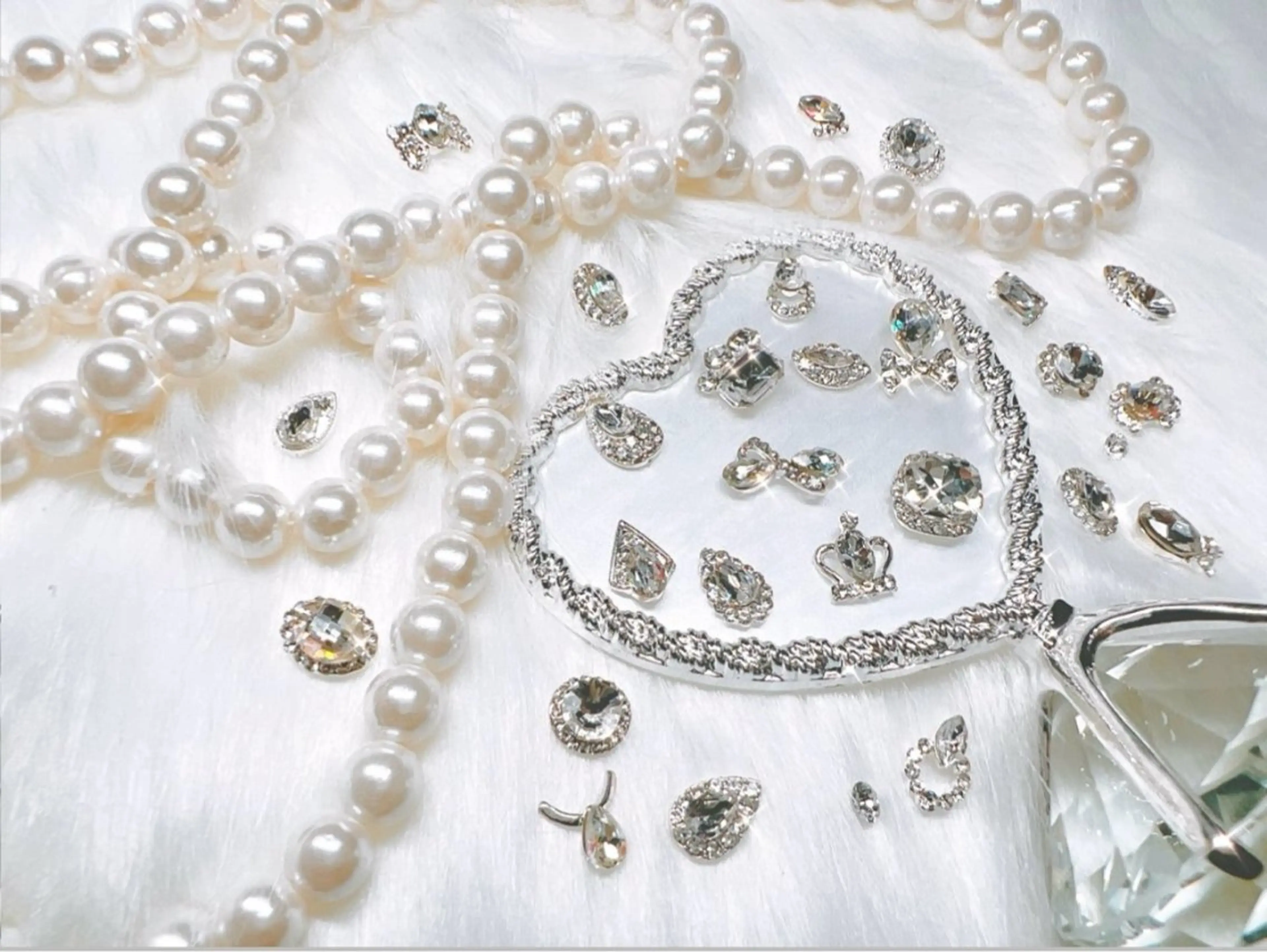 ネイル Yudia tamakiのネイルデザイン