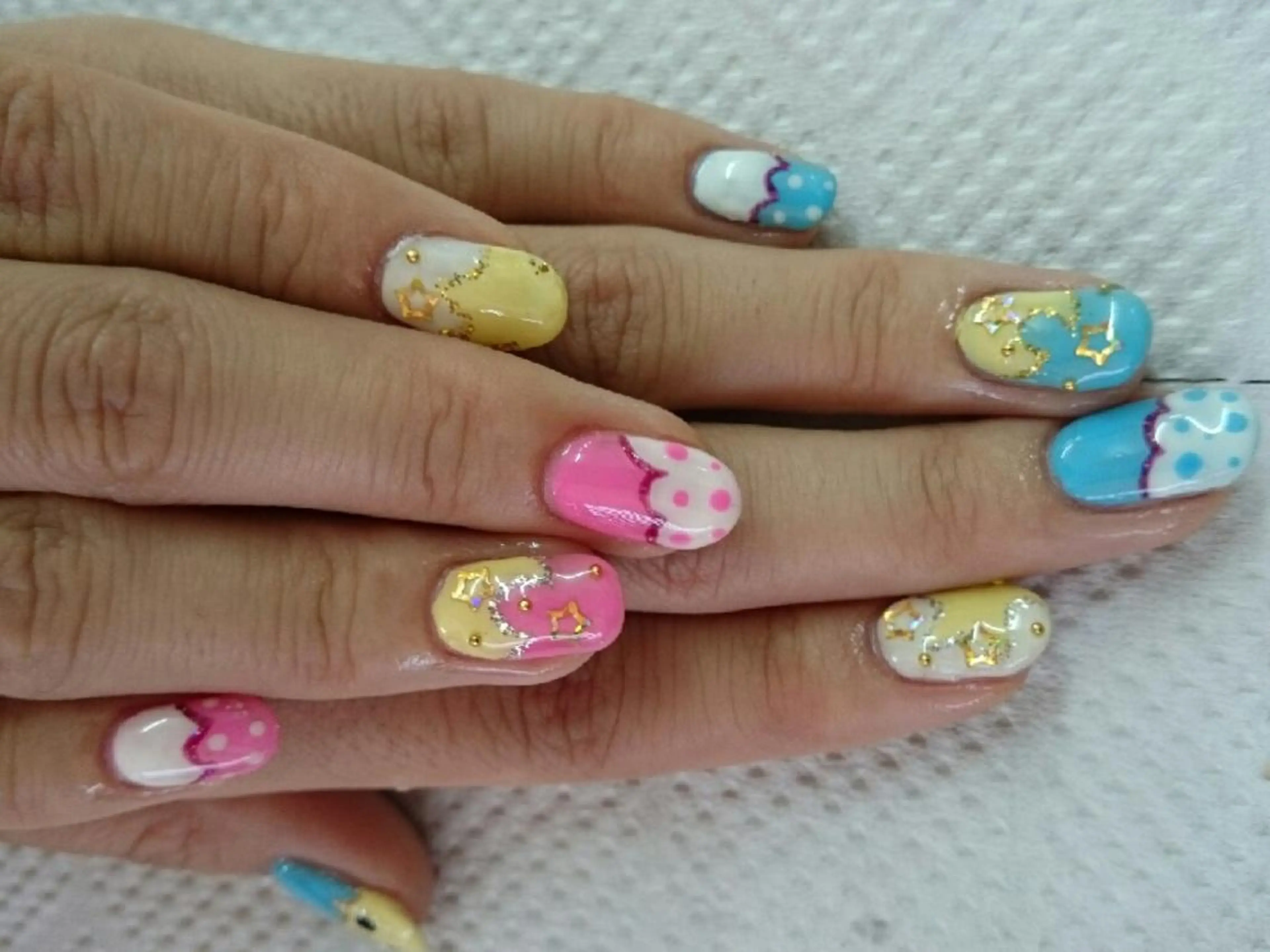 ネイル Hair salon Irie所属・與儀 知佳のネイルデザイン