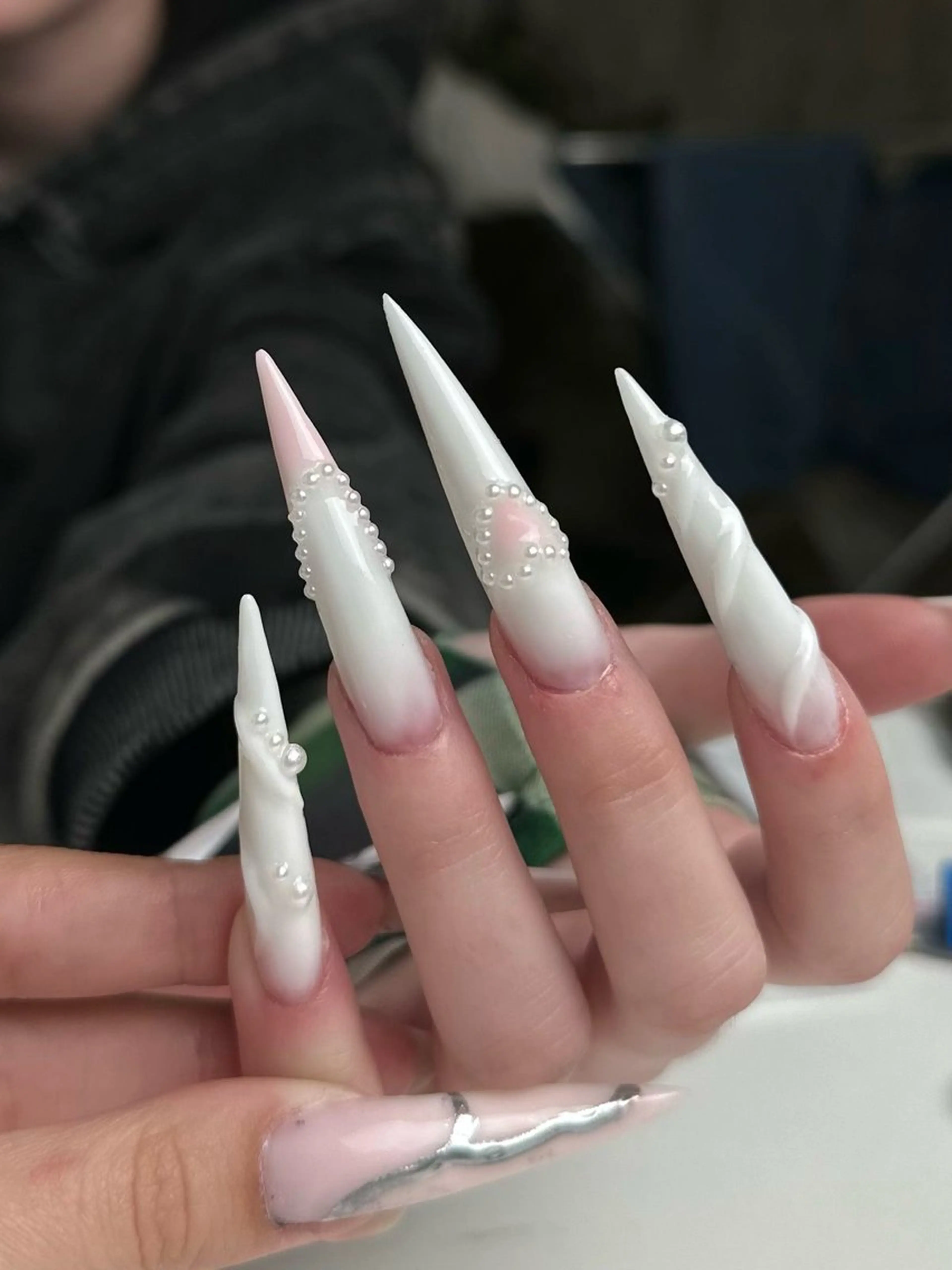 ネイル フットネイル ジェルネイル キラキラネイル マグネットネイル 持ち込み ハンドネイル Diamond  Salon所属・Hain Hainのネイルデザイン