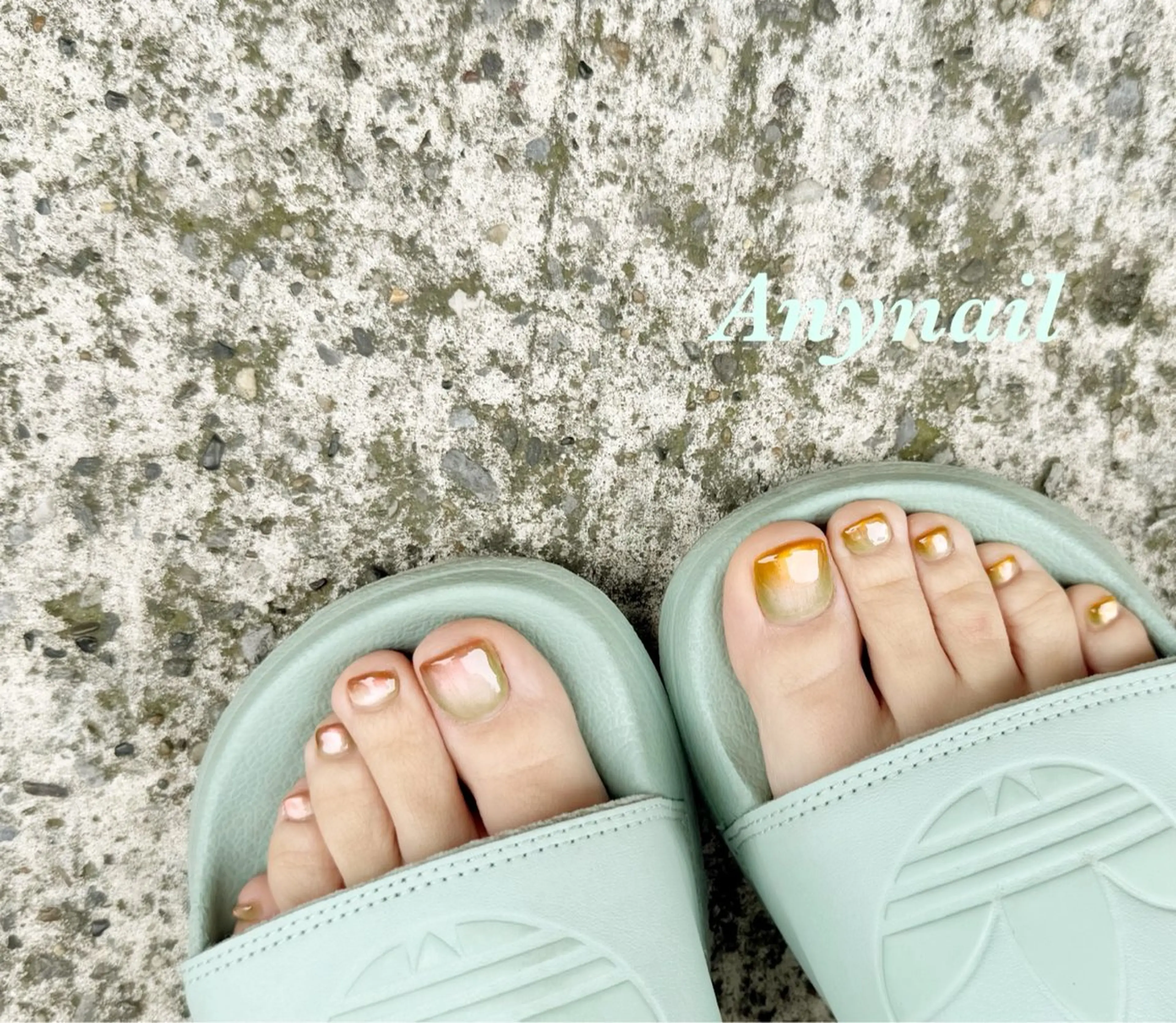 ネイル ブルー クリアネイル フットネイル マグネットネイル 赤色 岩澤 恵子のネイルデザイン