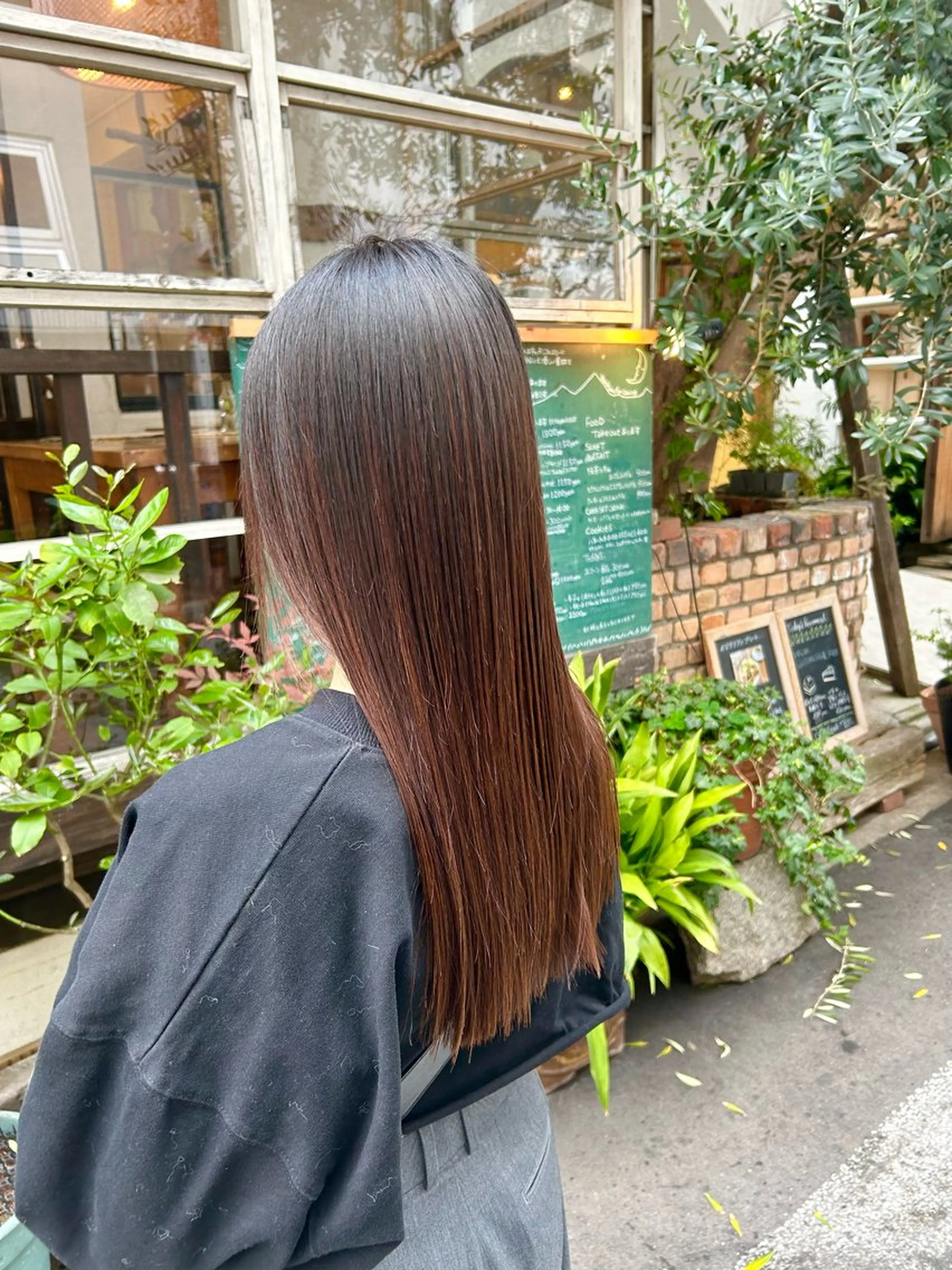 ロング カット 縮毛矯正 トリートメント LEB所属・下河 宗太のヘアスタイル