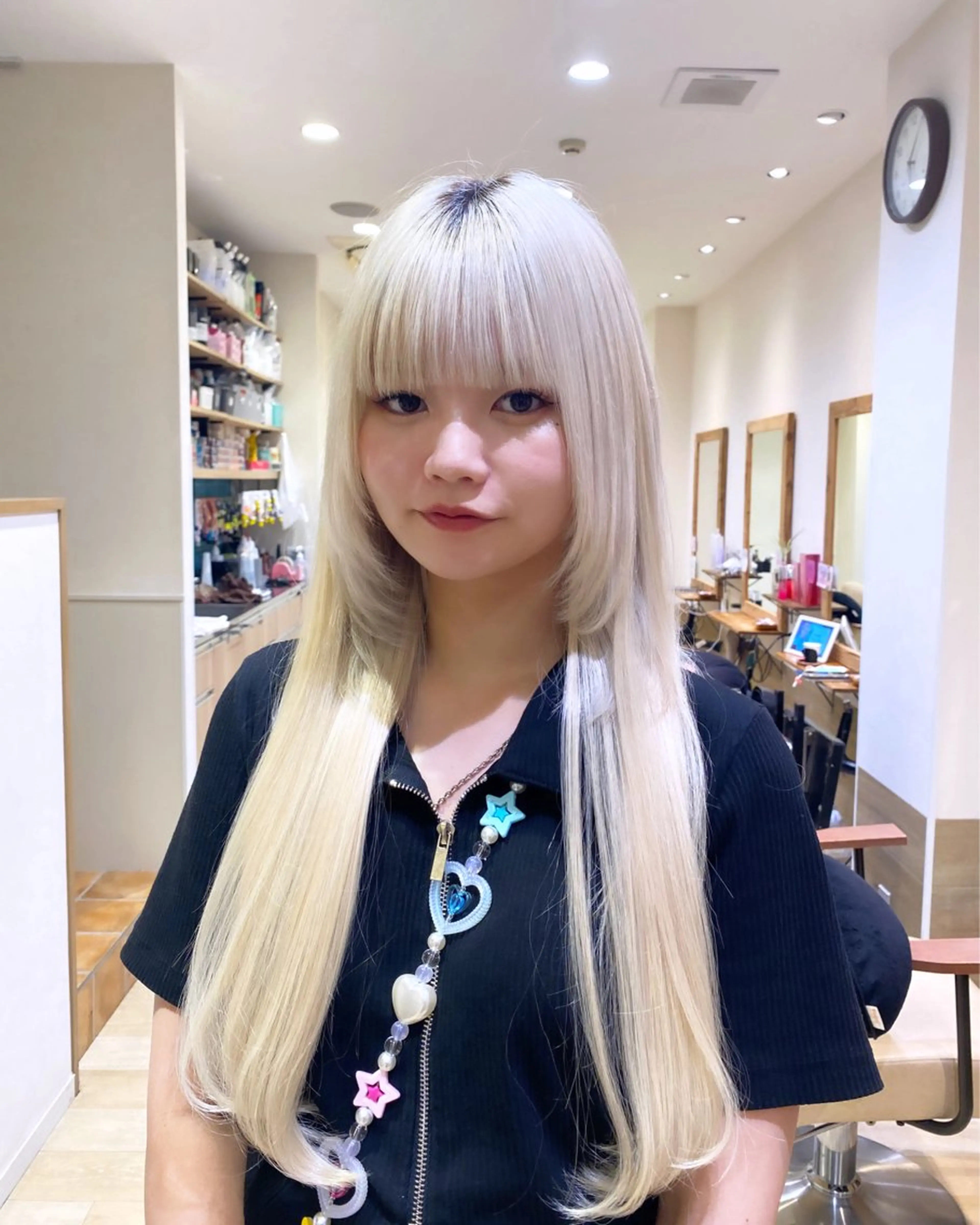 エクステ 𝐲𝐮𝐮𝐦𝐢 エクステ/ 艶カラーのヘアスタイル