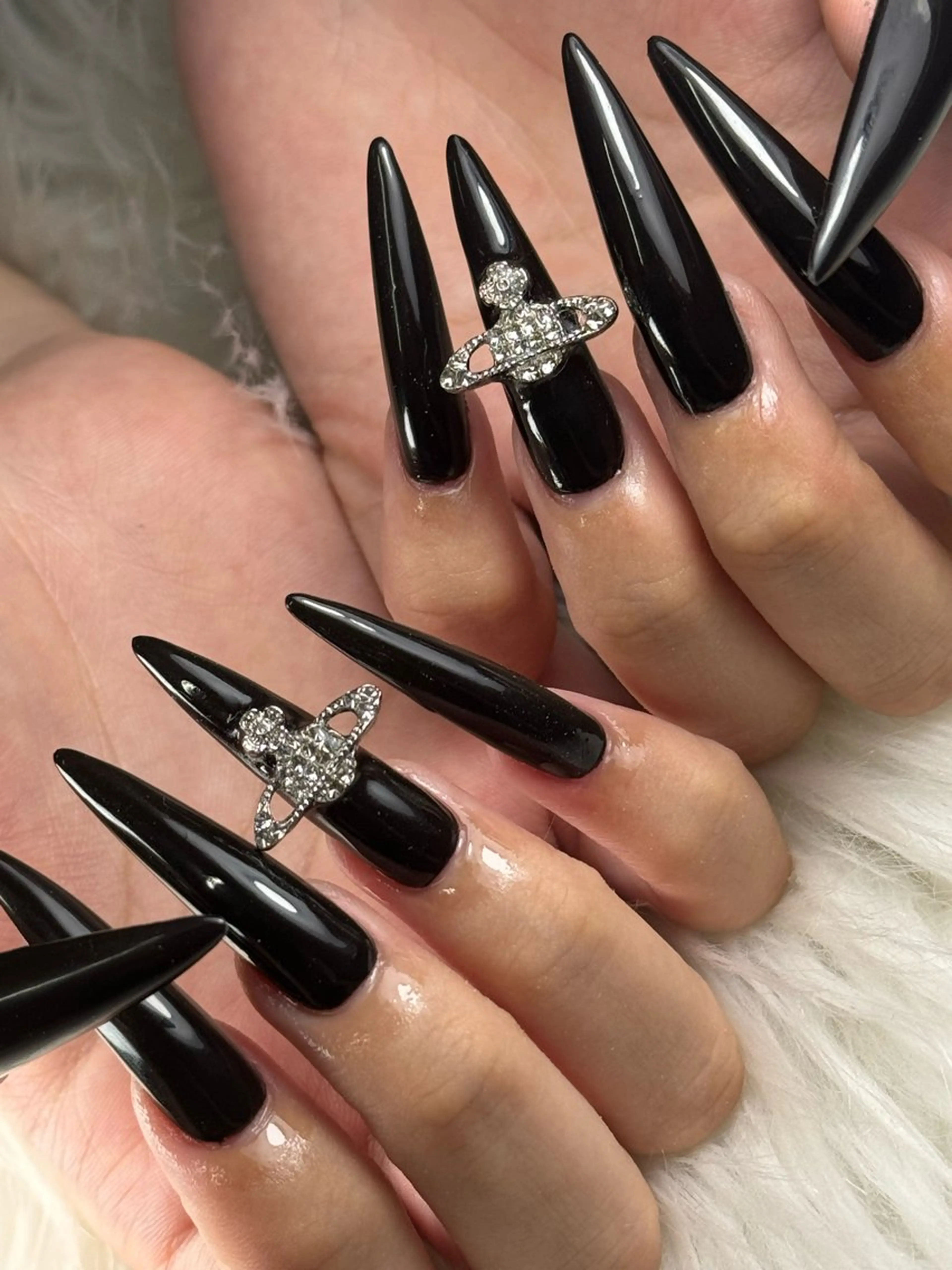 ネイル ハンドネイル Nail Salon L'arc所属・💊大阪/心斎橋 moni🧠のネイルデザイン