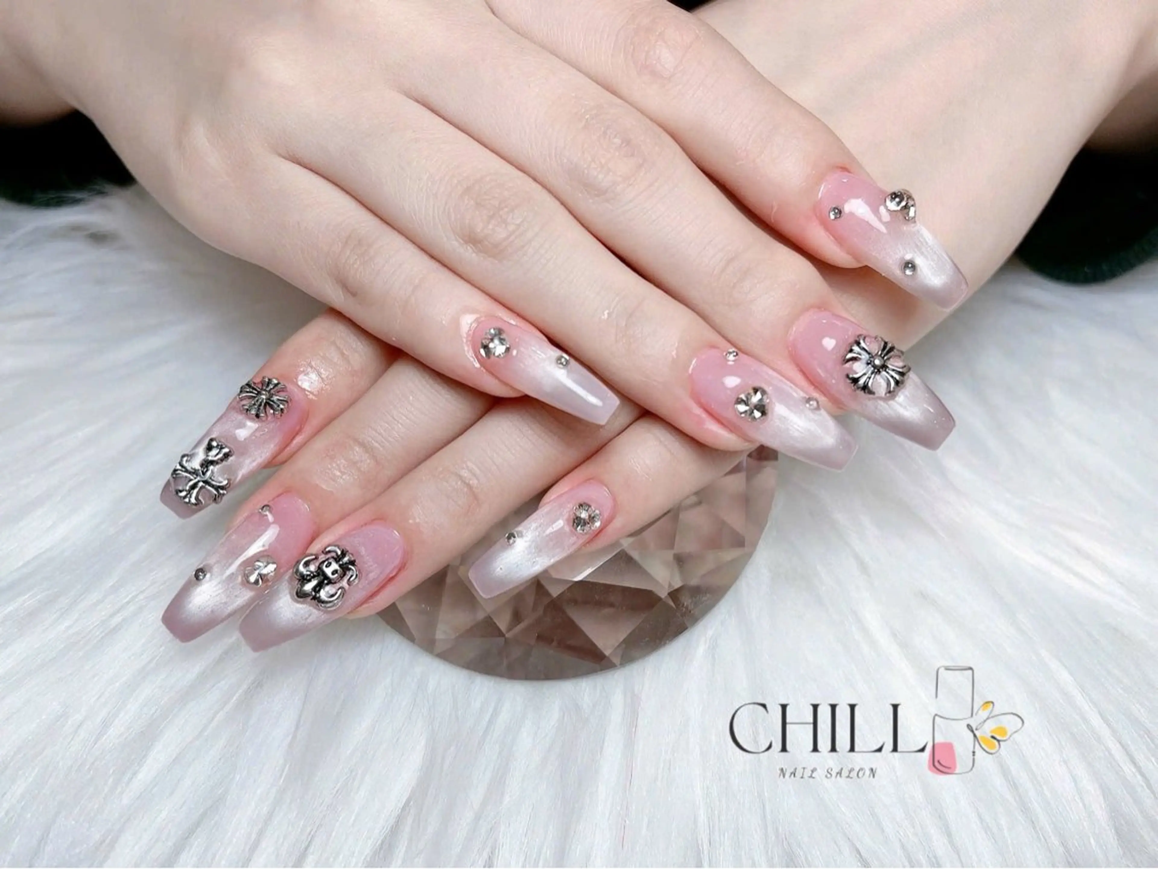 ネイル Nailsalon CHILL所属・Nailsalon CHILL大須店のネイルデザイン