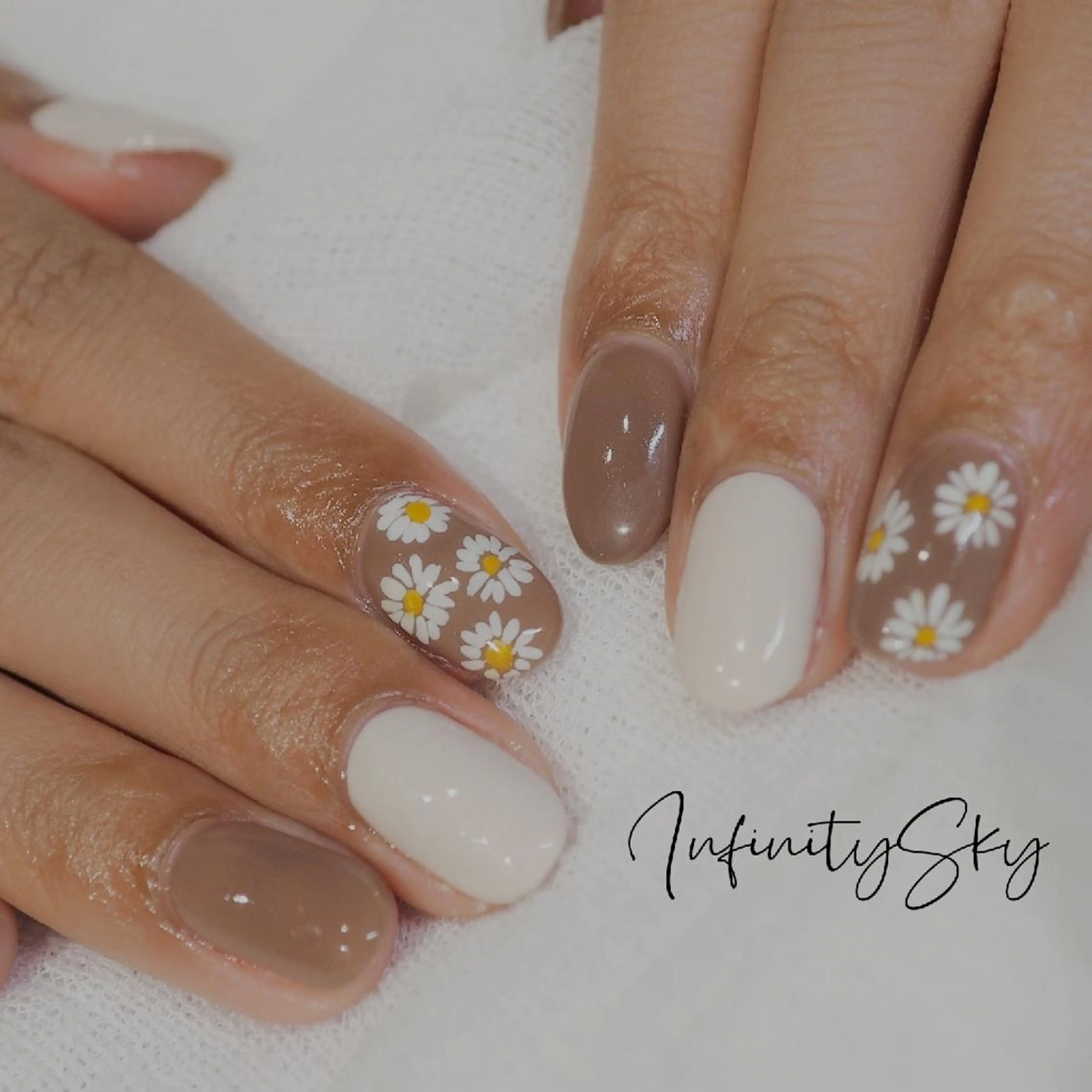 ネイル アートネイル ハンドネイル infinity skyのネイルデザイン