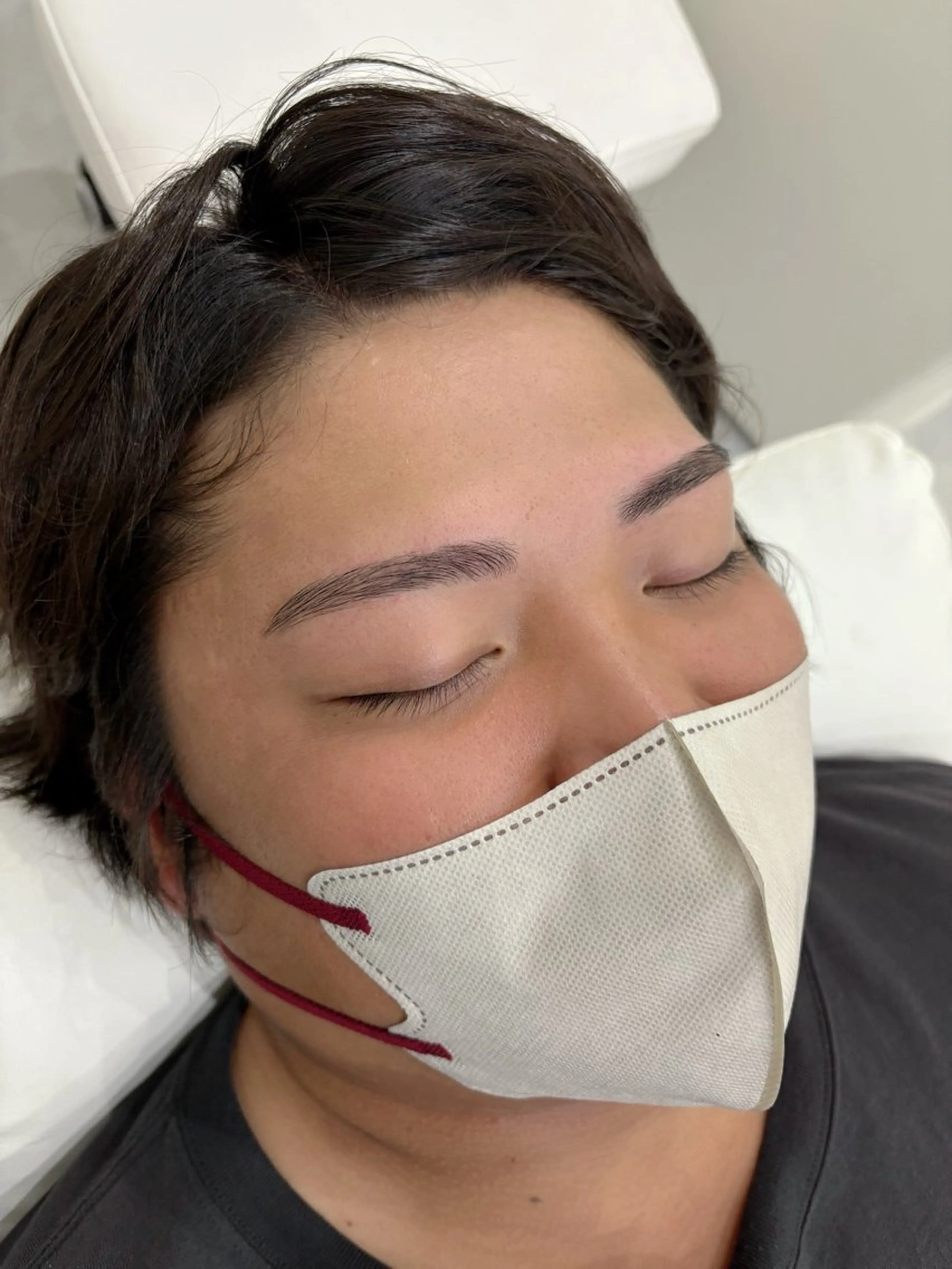 メンズ アイブロウ アイブロウサロン店長 🫧AMIの眉毛・アイブロウイメージ