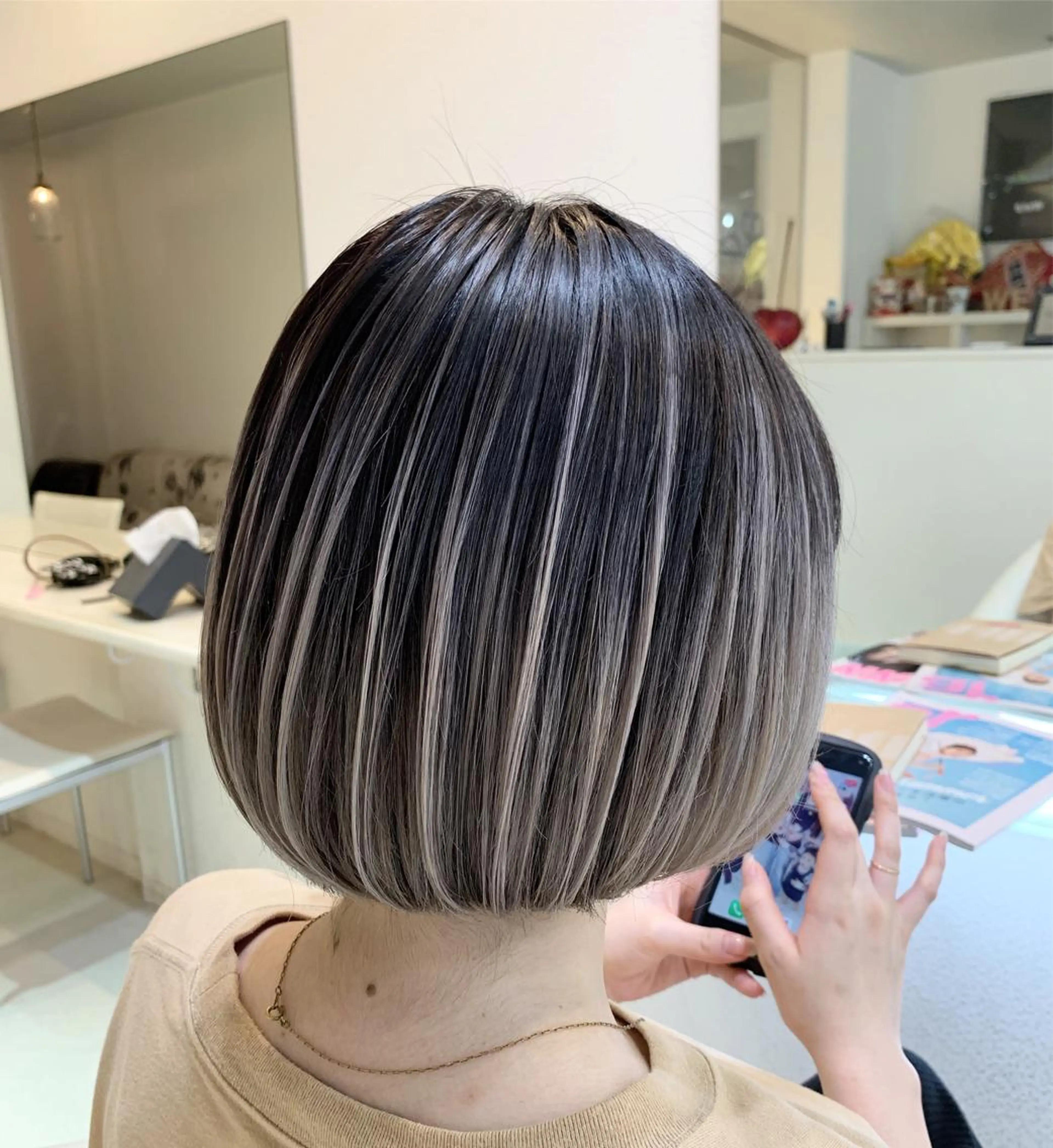 ショート カラー 渡辺 健太のヘアスタイル