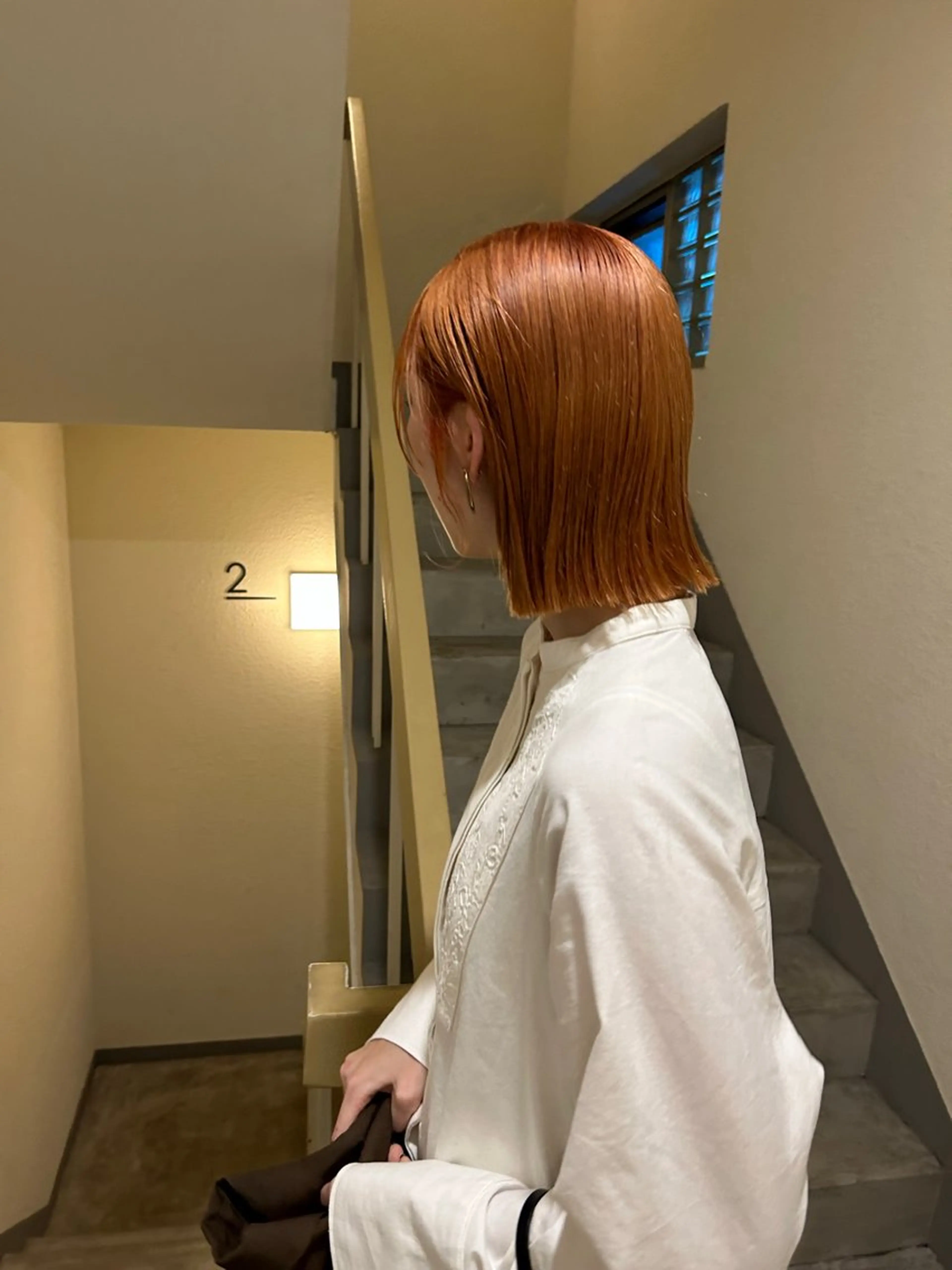 ミディアム カラー レイヤーカット/ マリアのヘアスタイル