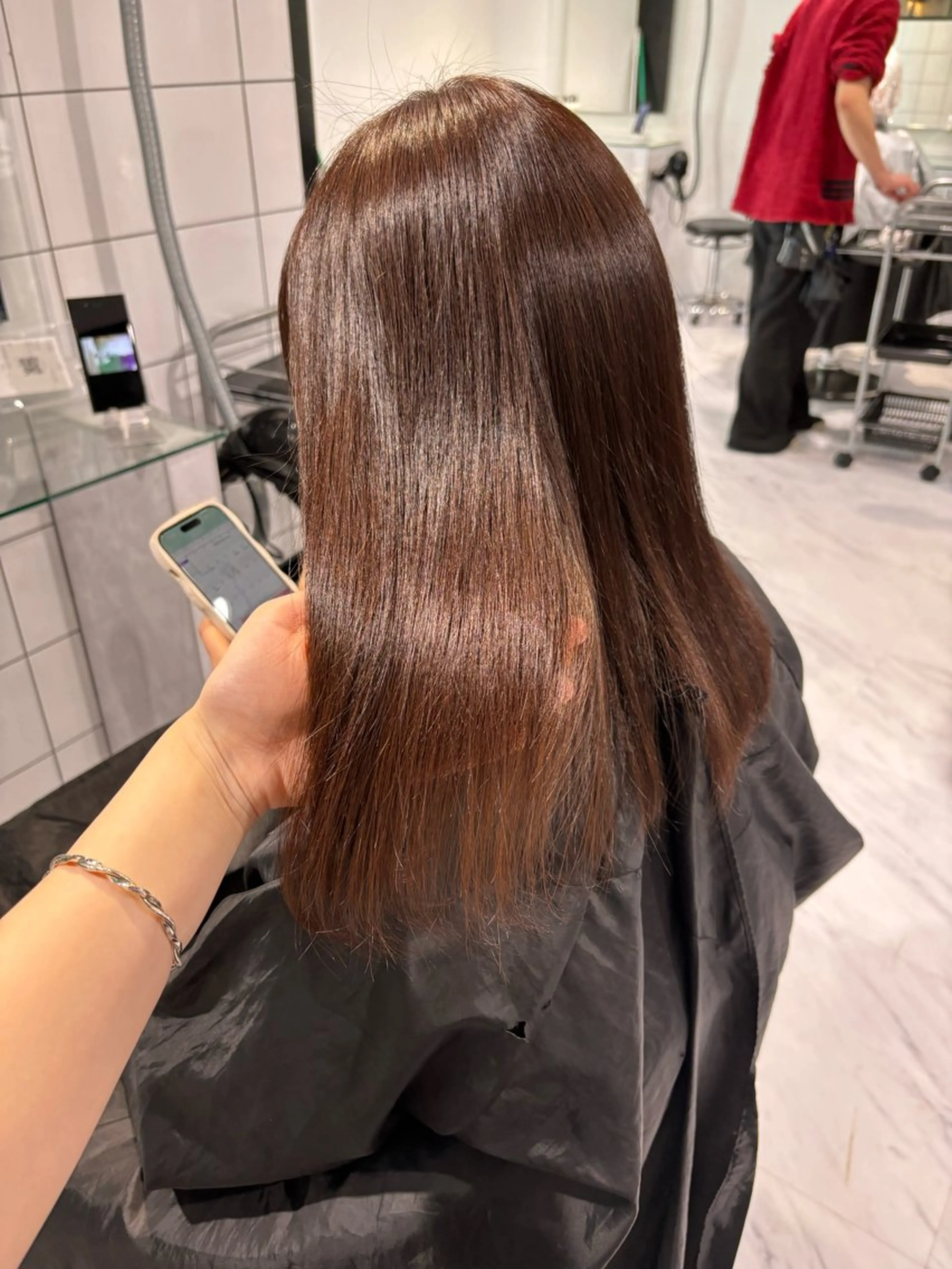 セミロング カラー 表参道♡暗髪^ྀི 艶カラー♡アユミのヘアスタイル