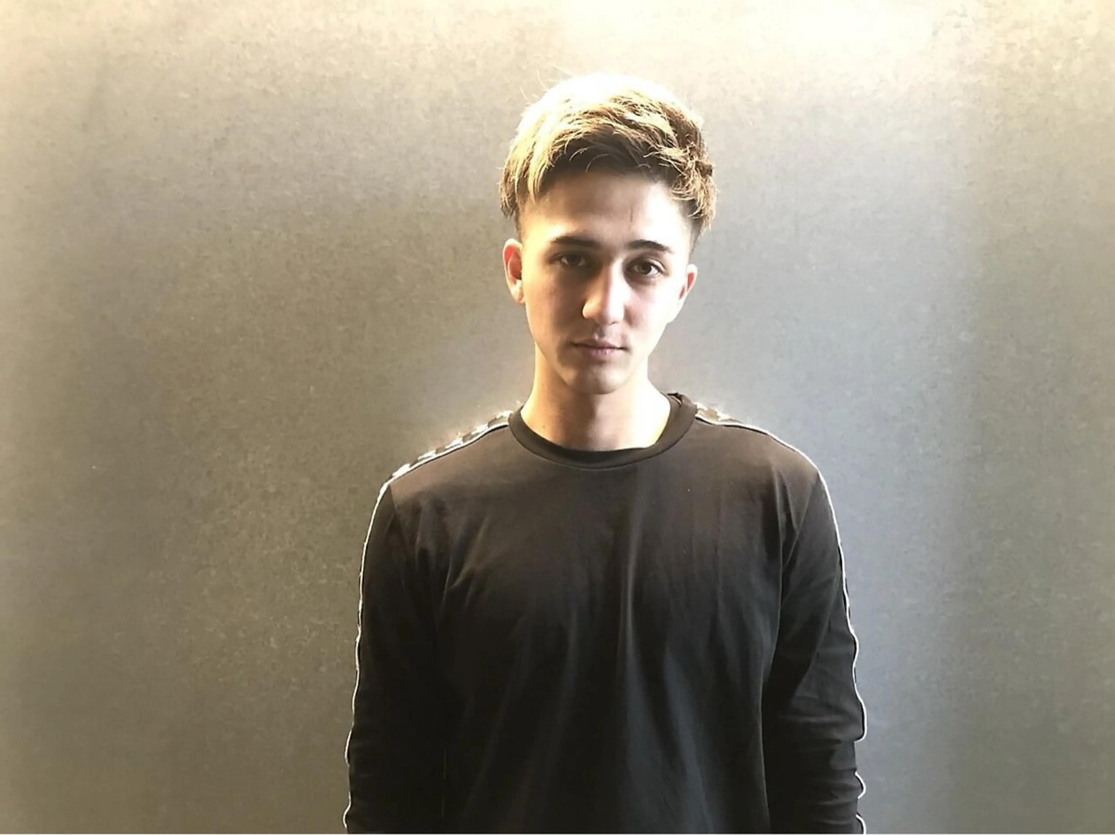 メンズ RINA .のヘアスタイル