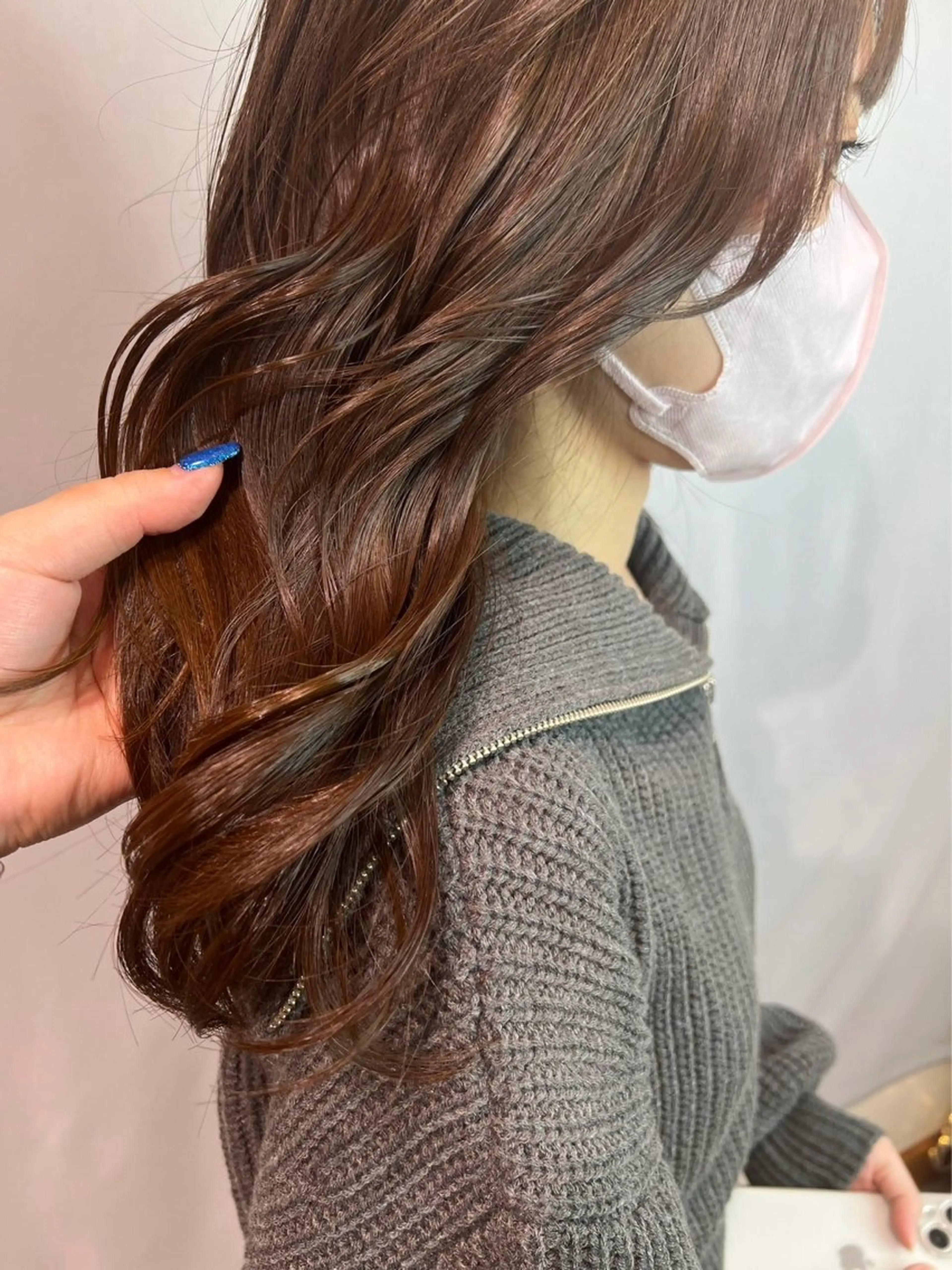 セミロング ヘアカラー トリートメント (h)wim kikoのヘアスタイル