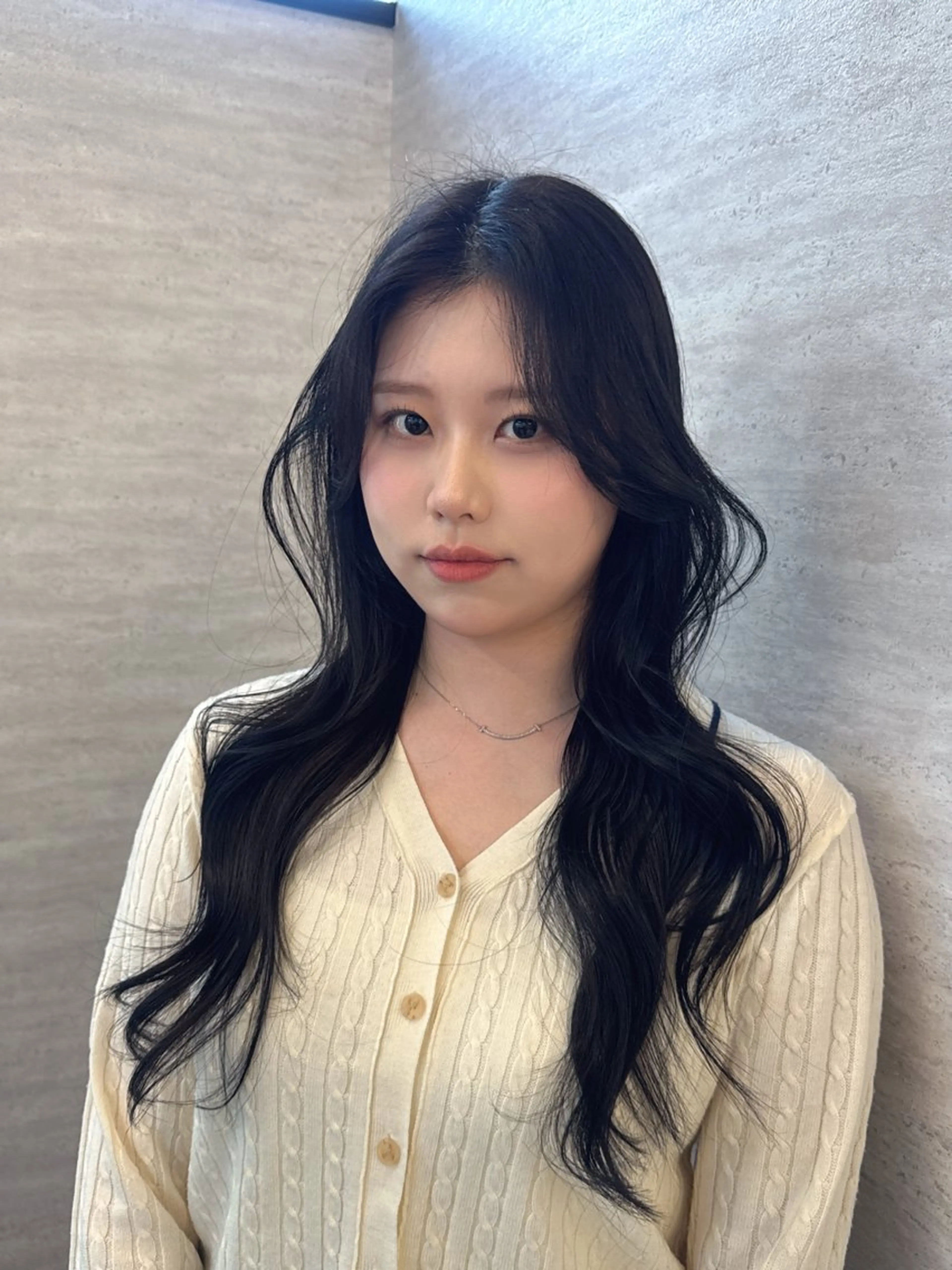 ロング カラー ヘアアレンジ カット ヘアカラー トリートメント 韓国レイヤーカット/ 儚げカラーチナツのヘアスタイル