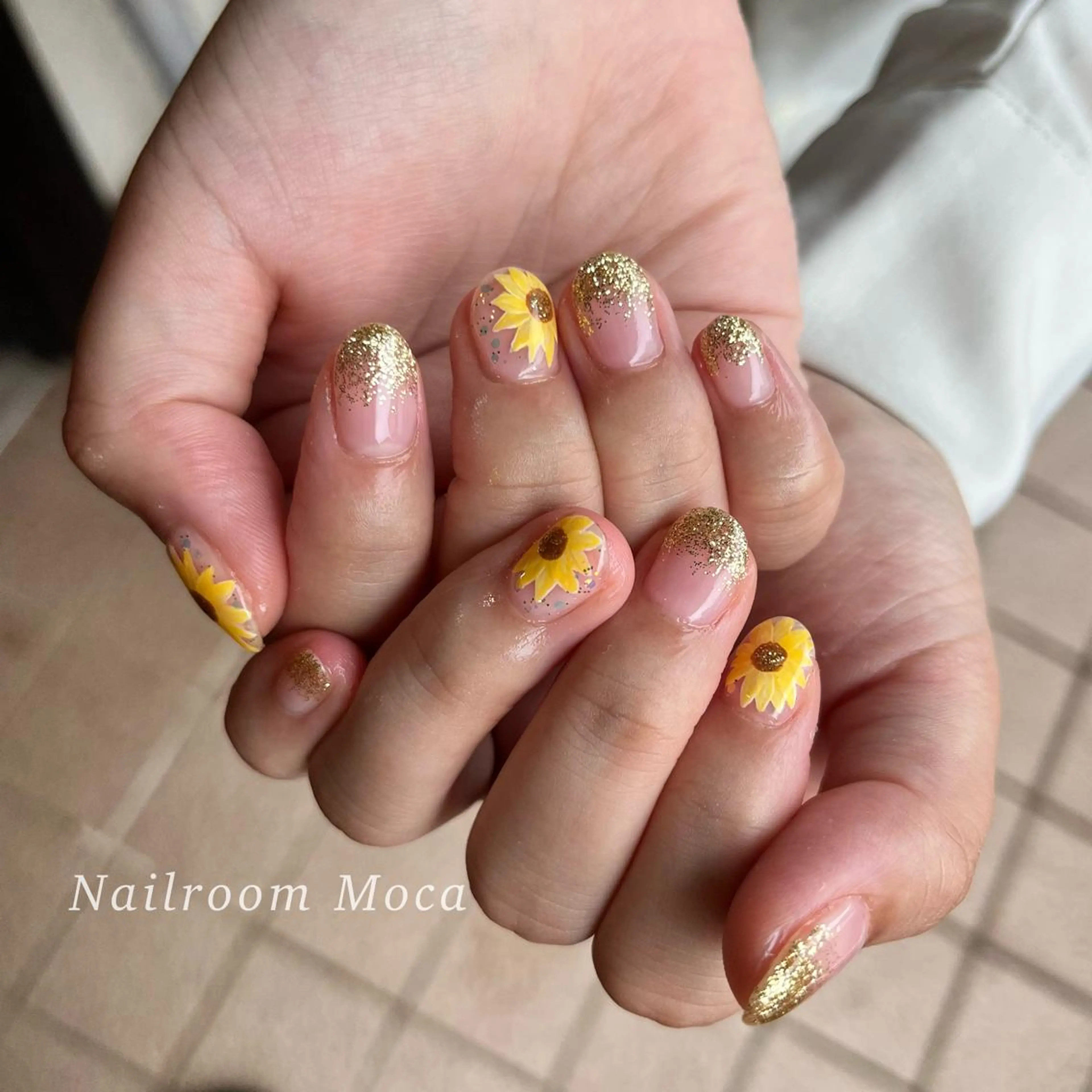 ネイル ハンドネイル Nailroom Mocaのネイルデザイン