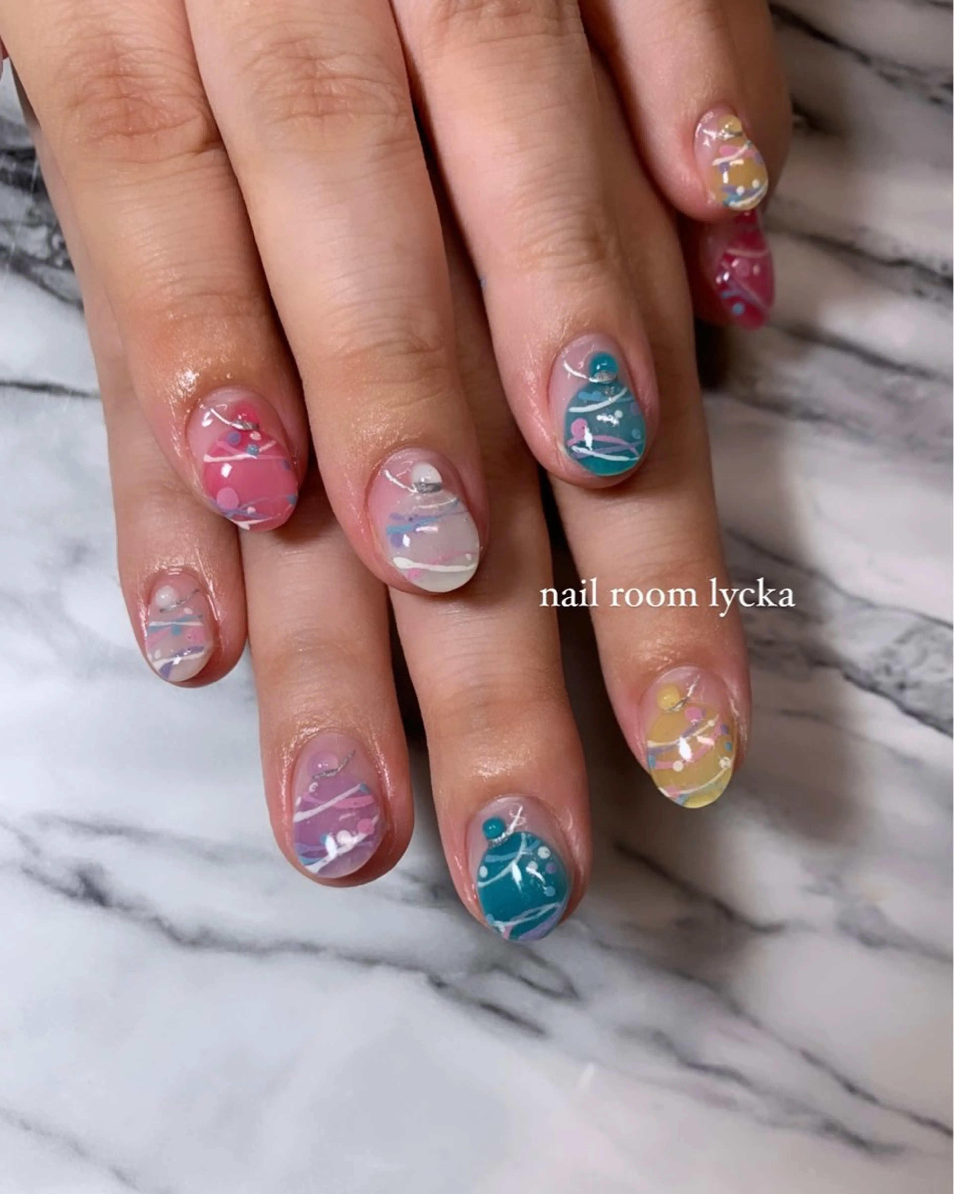 ネイル ﾈｲﾙﾙｰﾑﾘｯｶ 𝐦𝐚𝐲𝐮のネイルデザイン