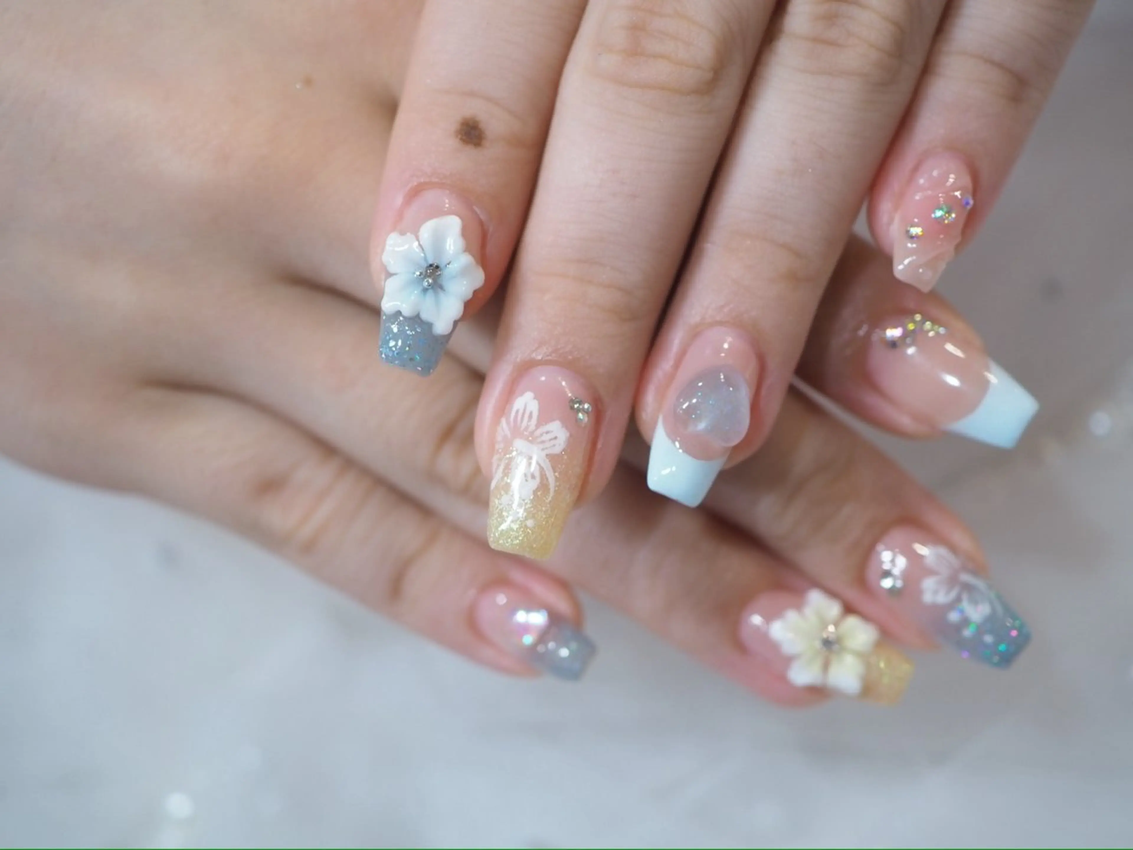 ネイル 住田 茉優のネイルデザイン